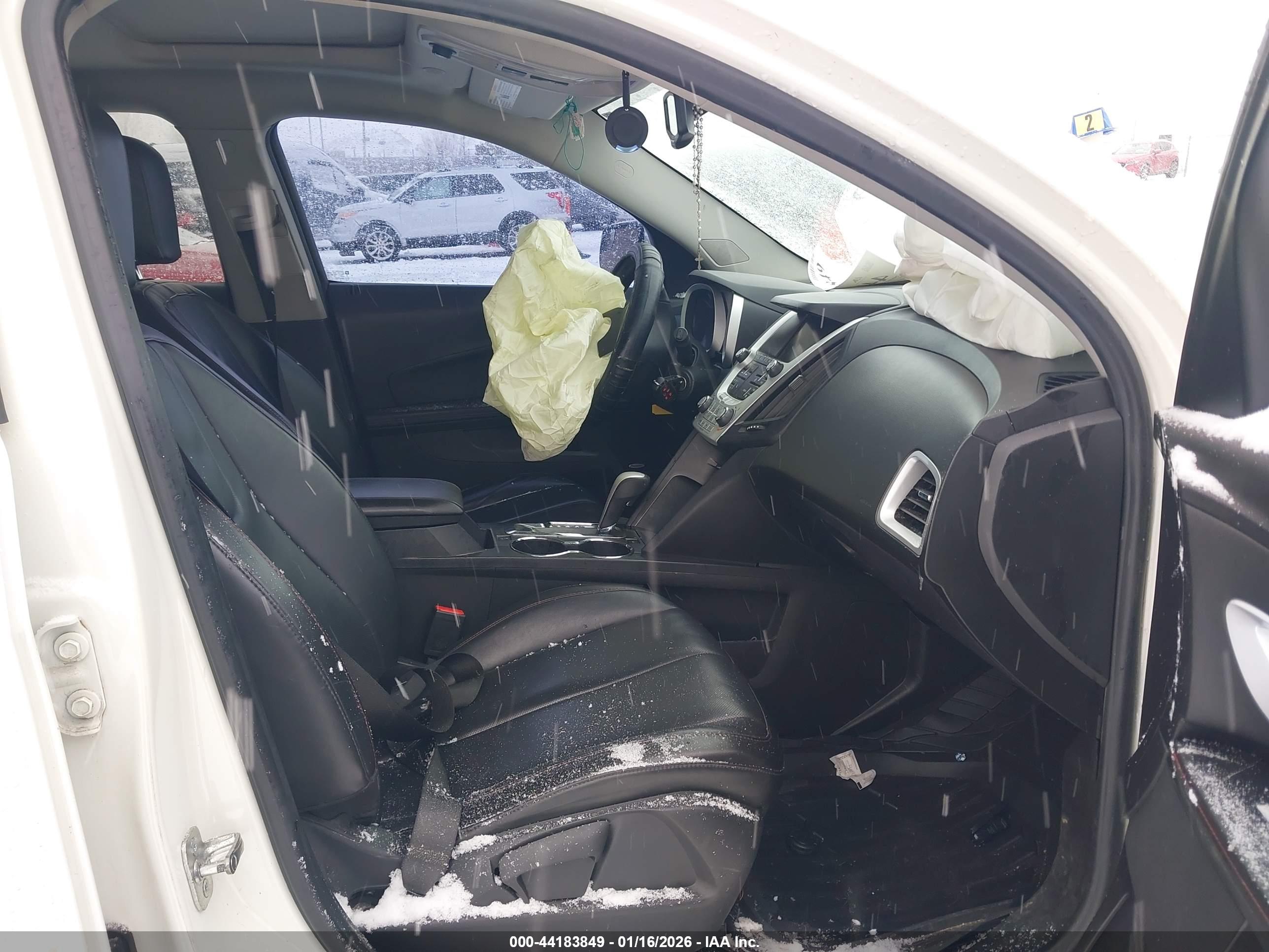 CHEVROLET EQUINOX image 5