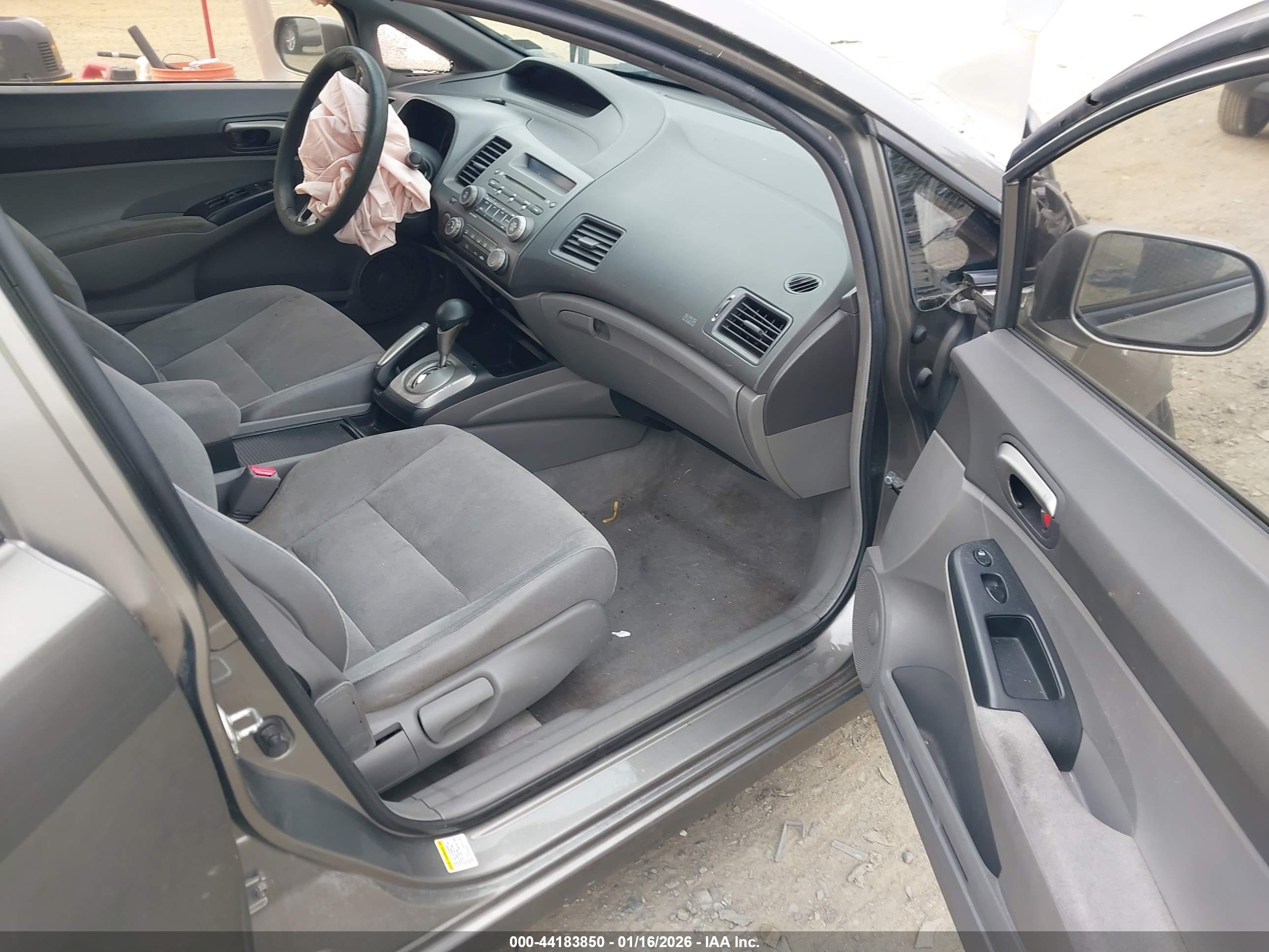 HONDA CIVIC image 5