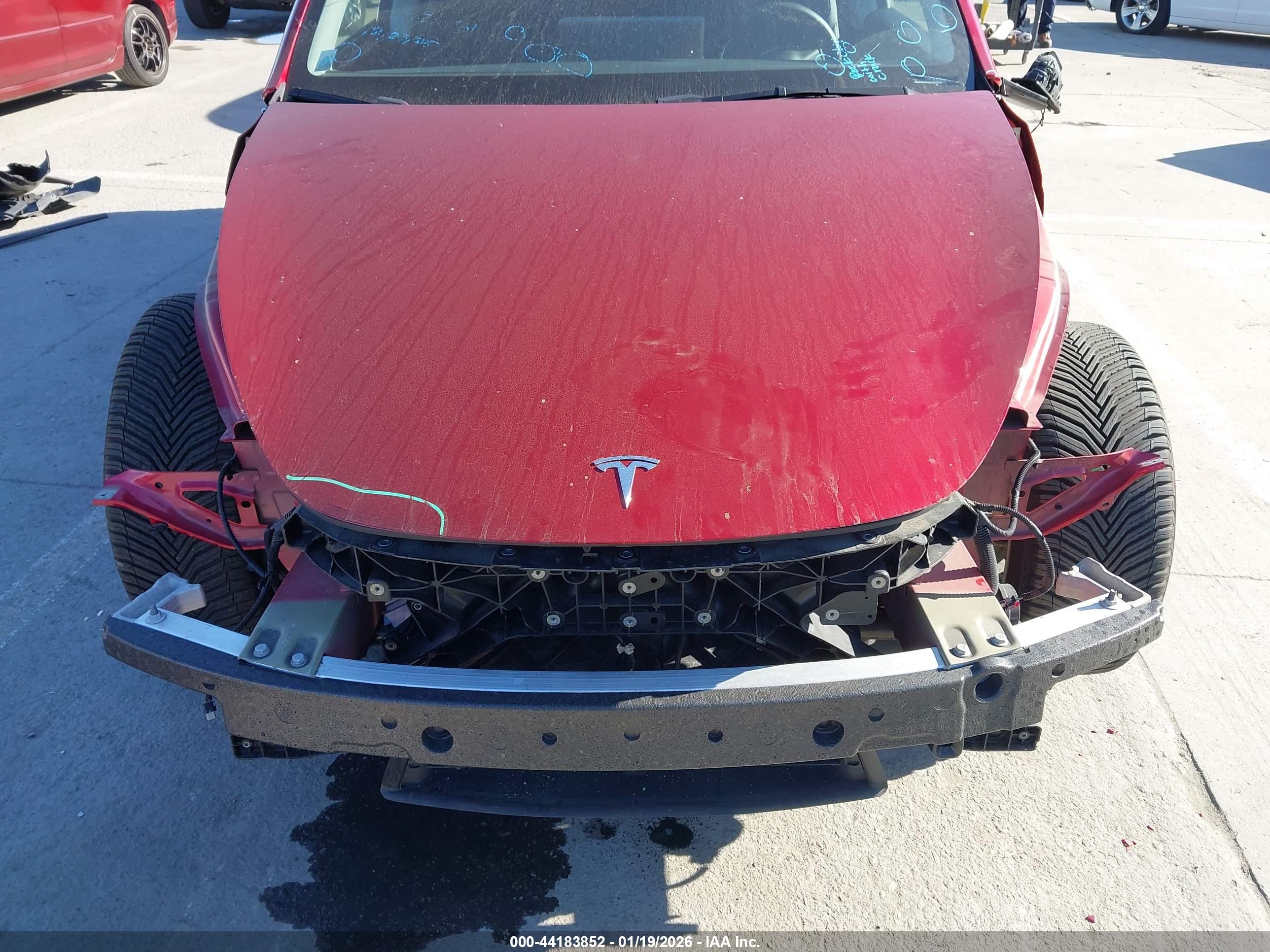 TESLA MODEL image 6
