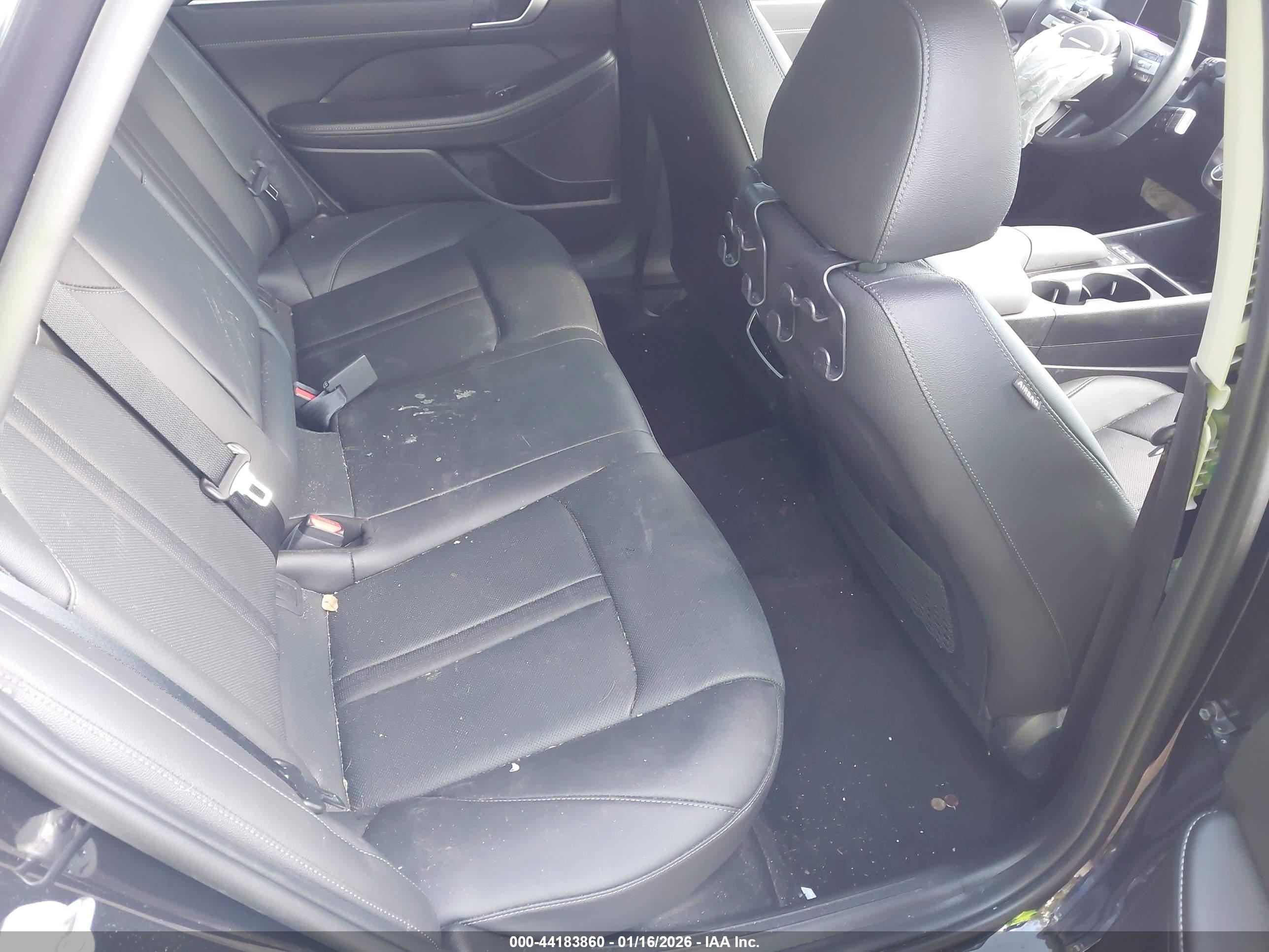 HYUNDAI SONATA image 8