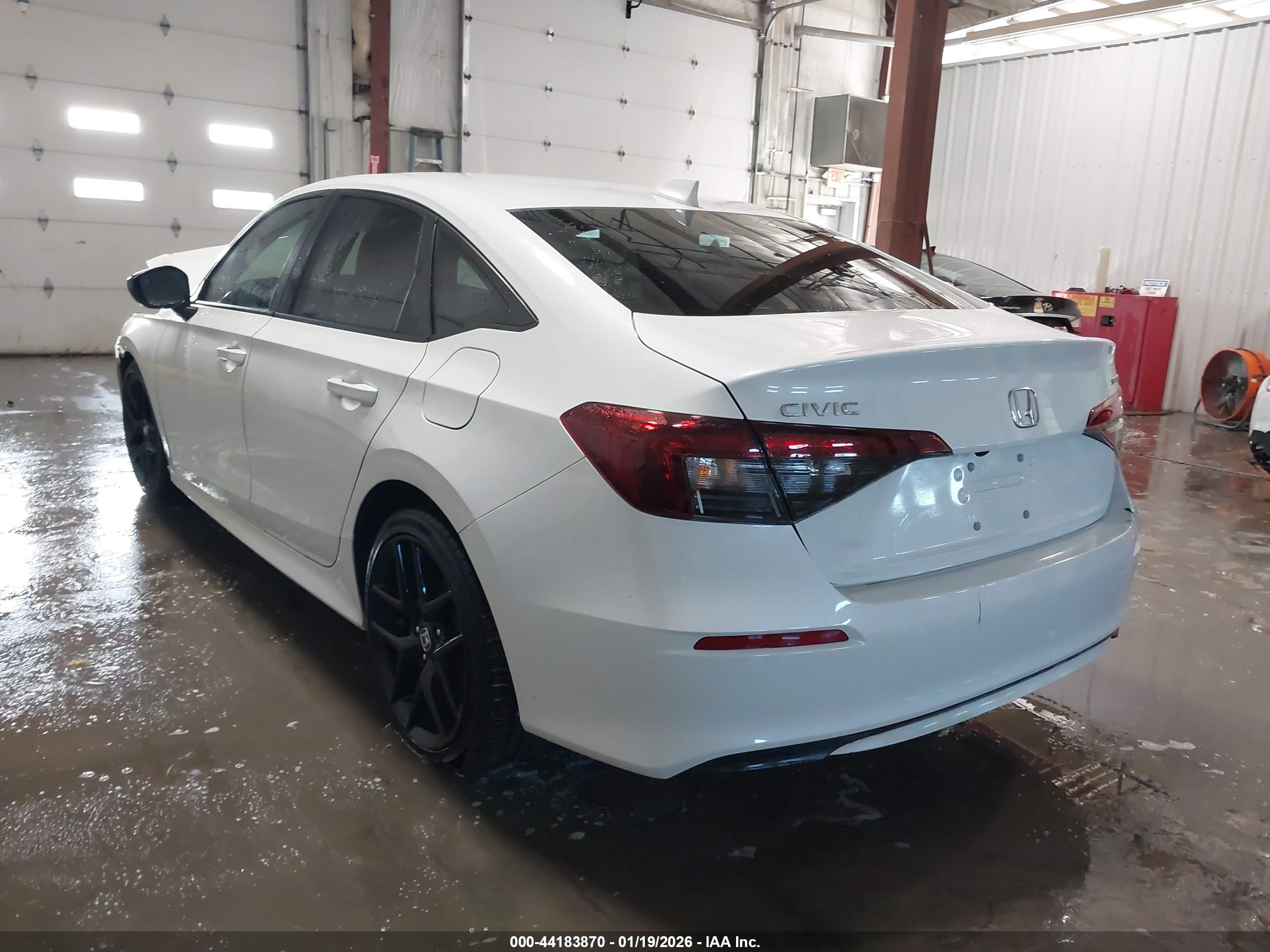 HONDA CIVIC image 3