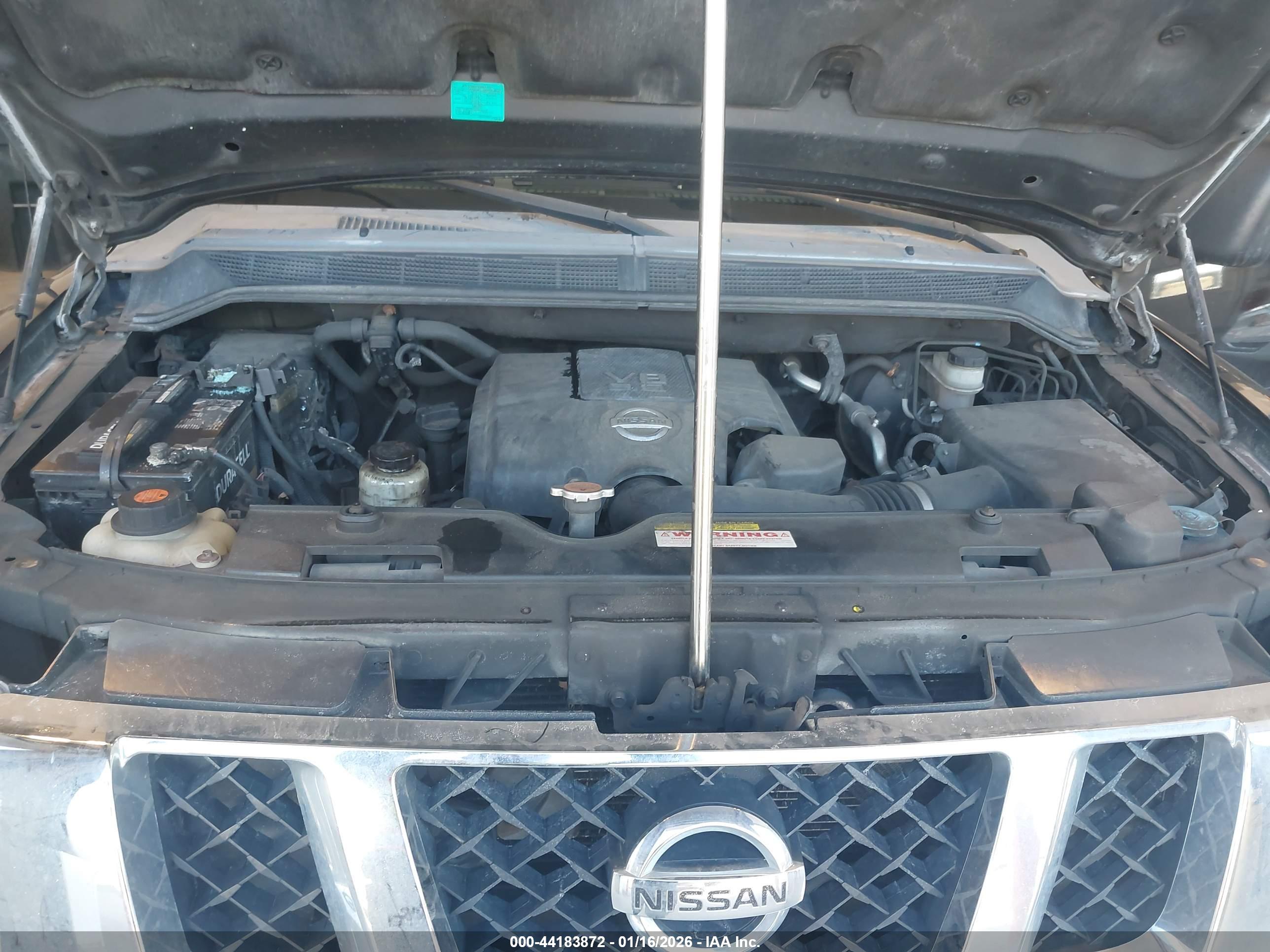 NISSAN TITAN image 10