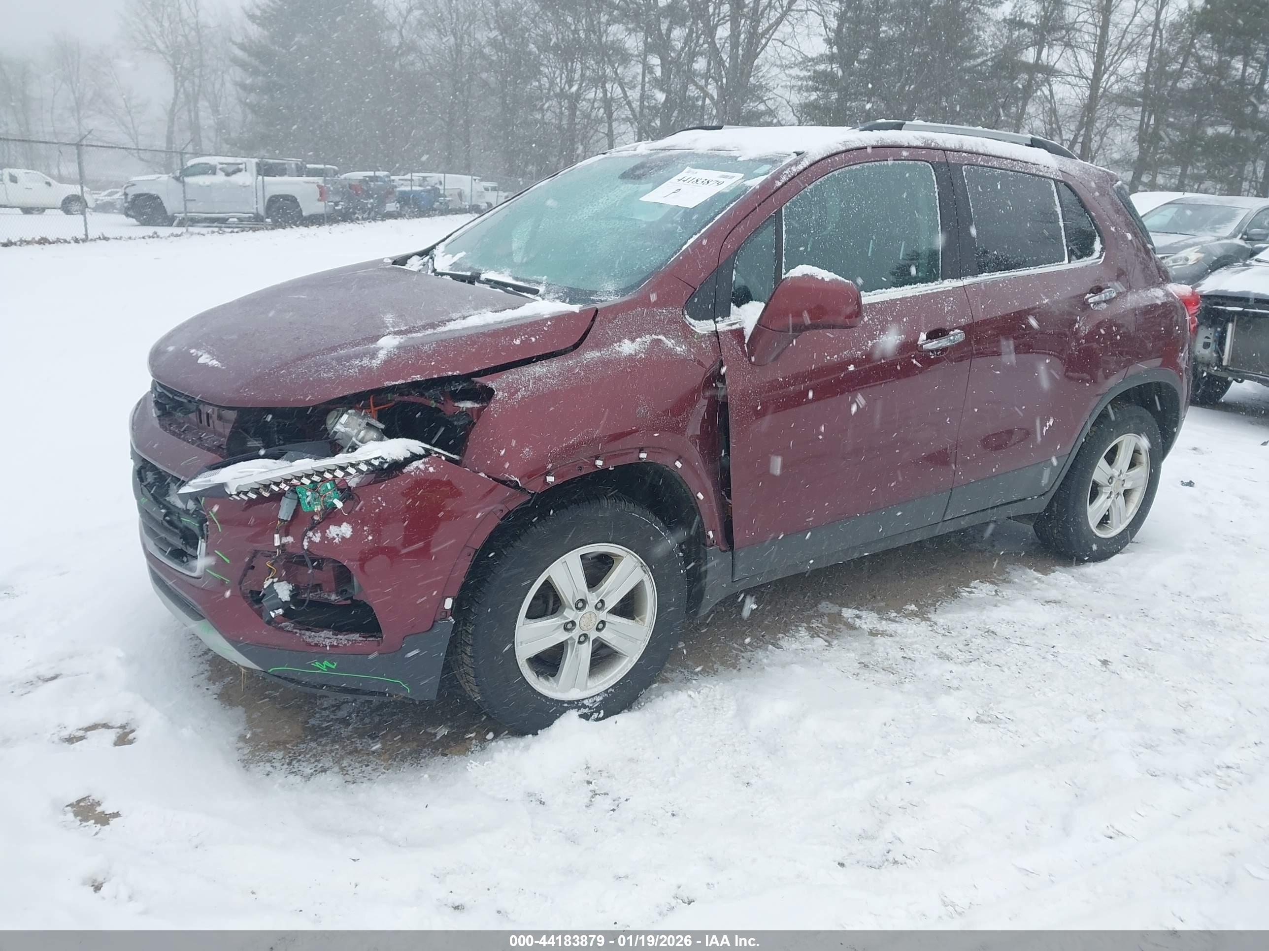 CHEVROLET TRAX image 2