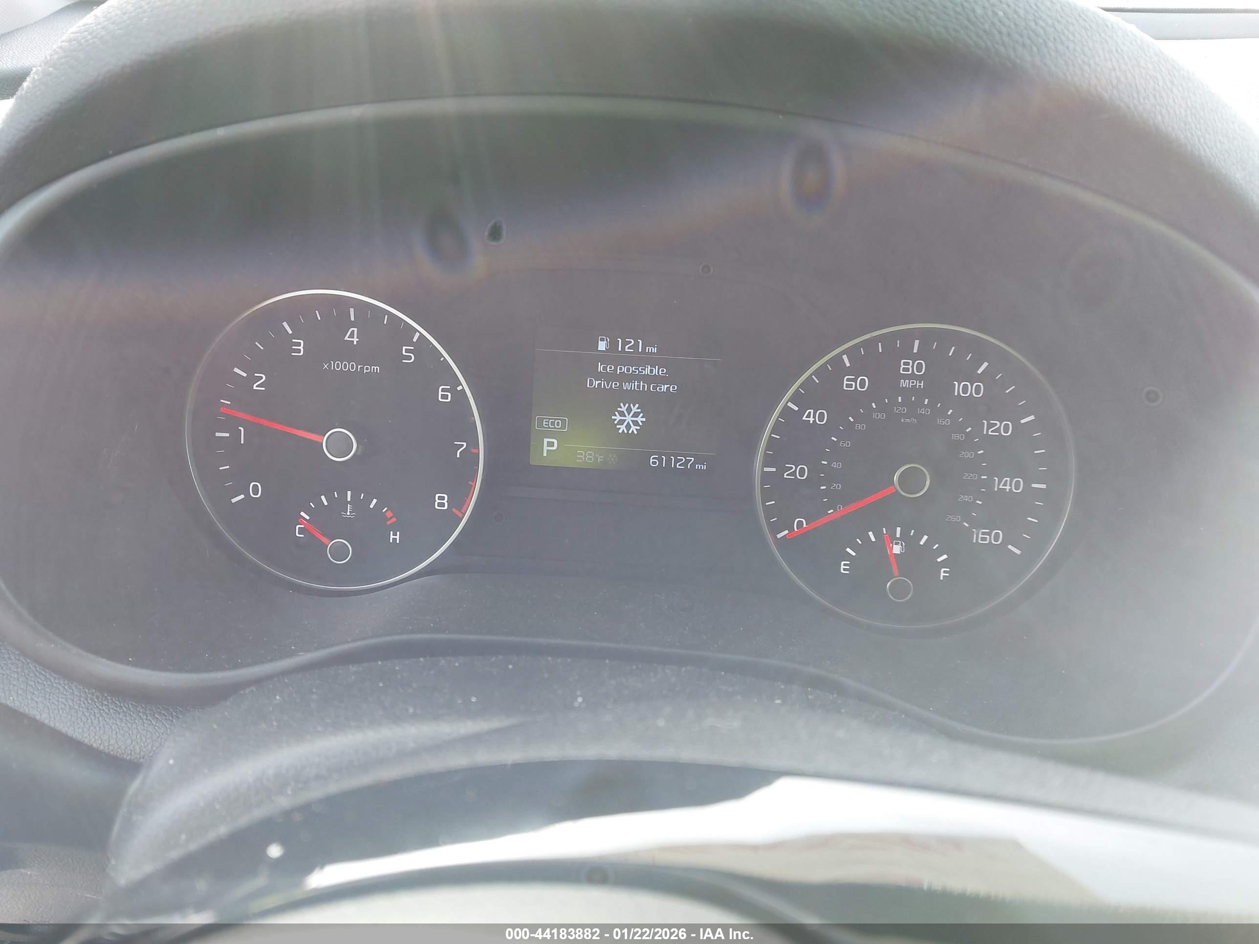 KIA SPORTAGE image 7