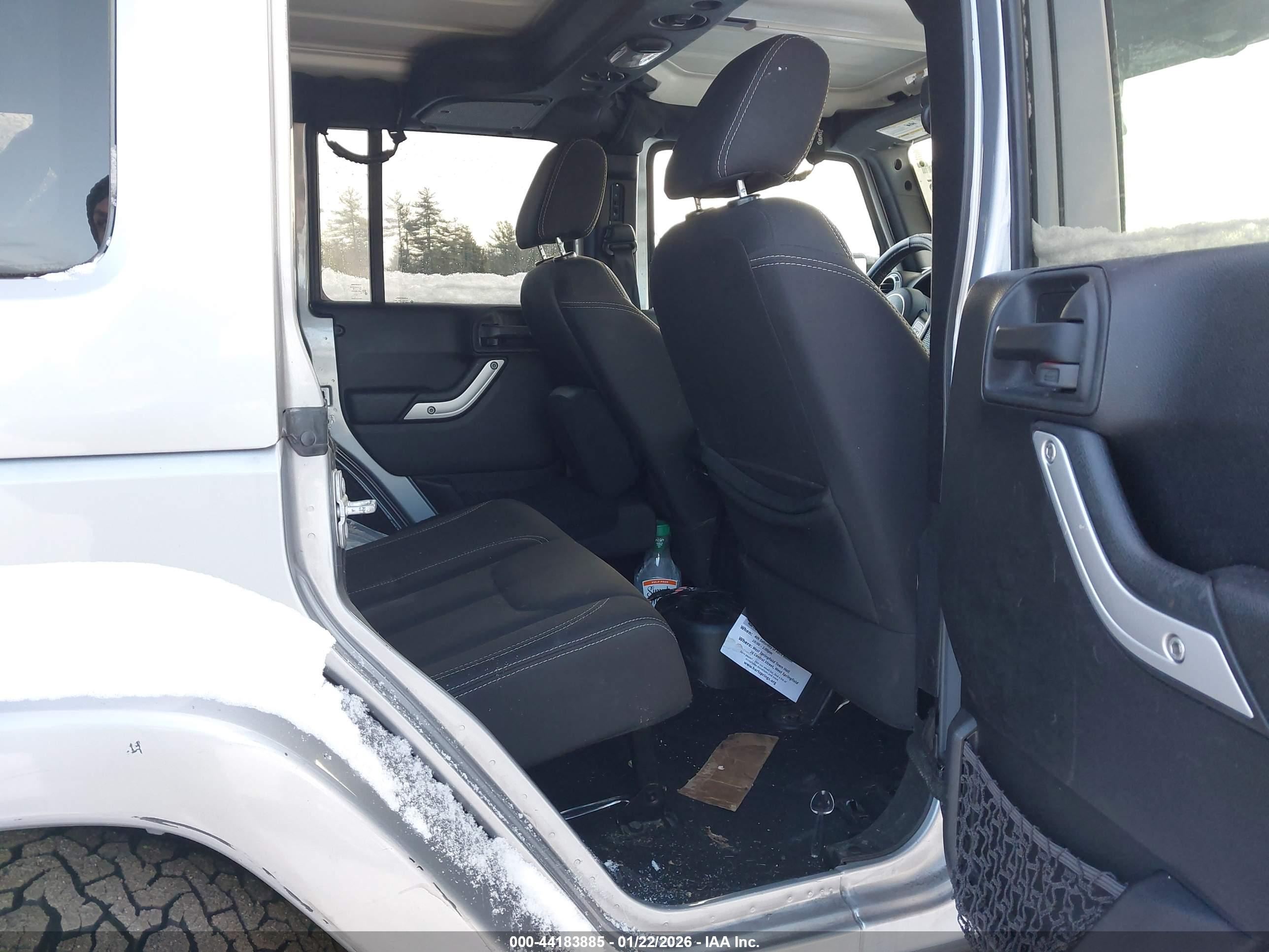 JEEP WRANGLER image 8