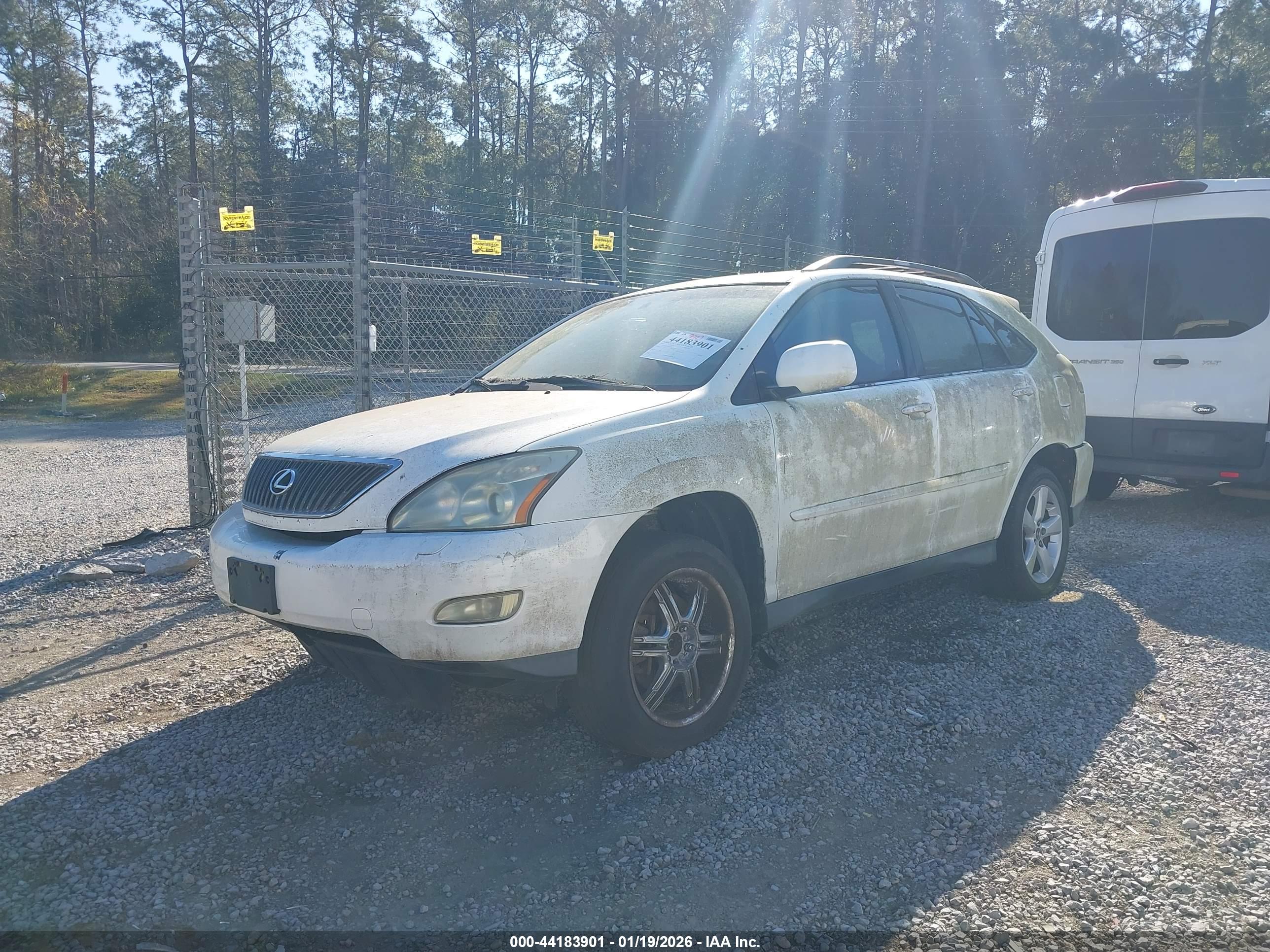 LEXUS RX image 2