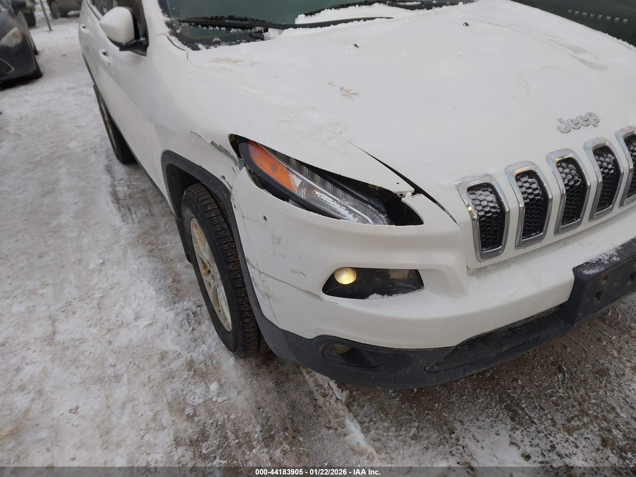 JEEP CHEROKEE image 6
