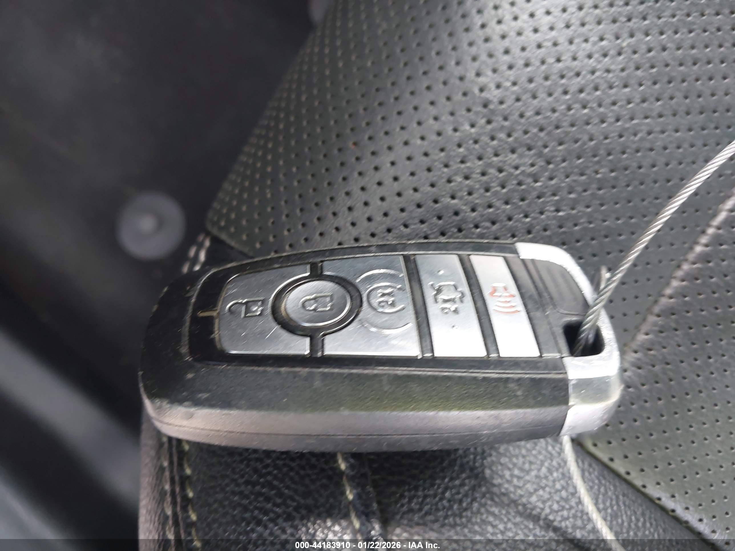 FORD MUSTANG image 11