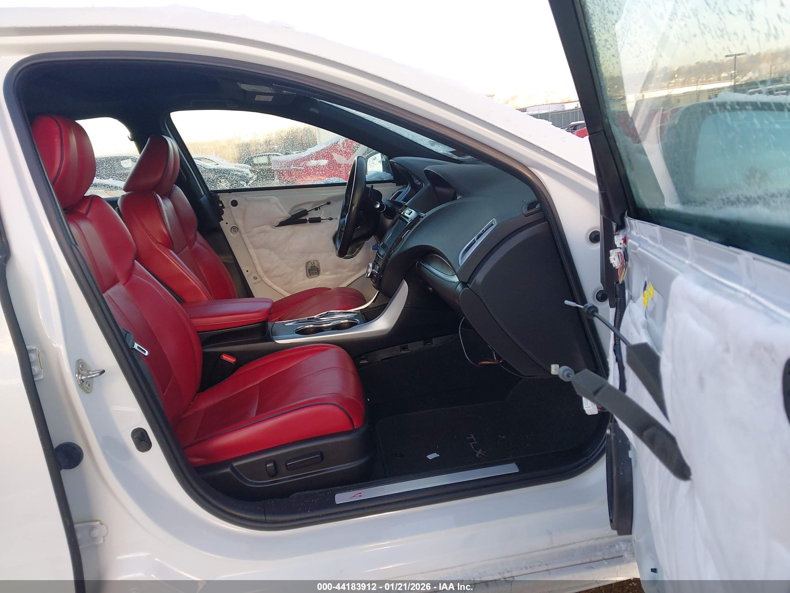 ACURA TLX image 5