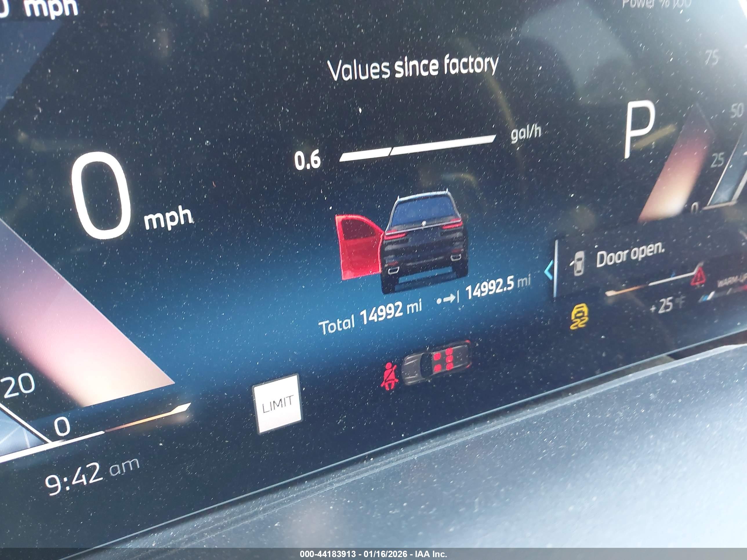 BMW X7 image 7