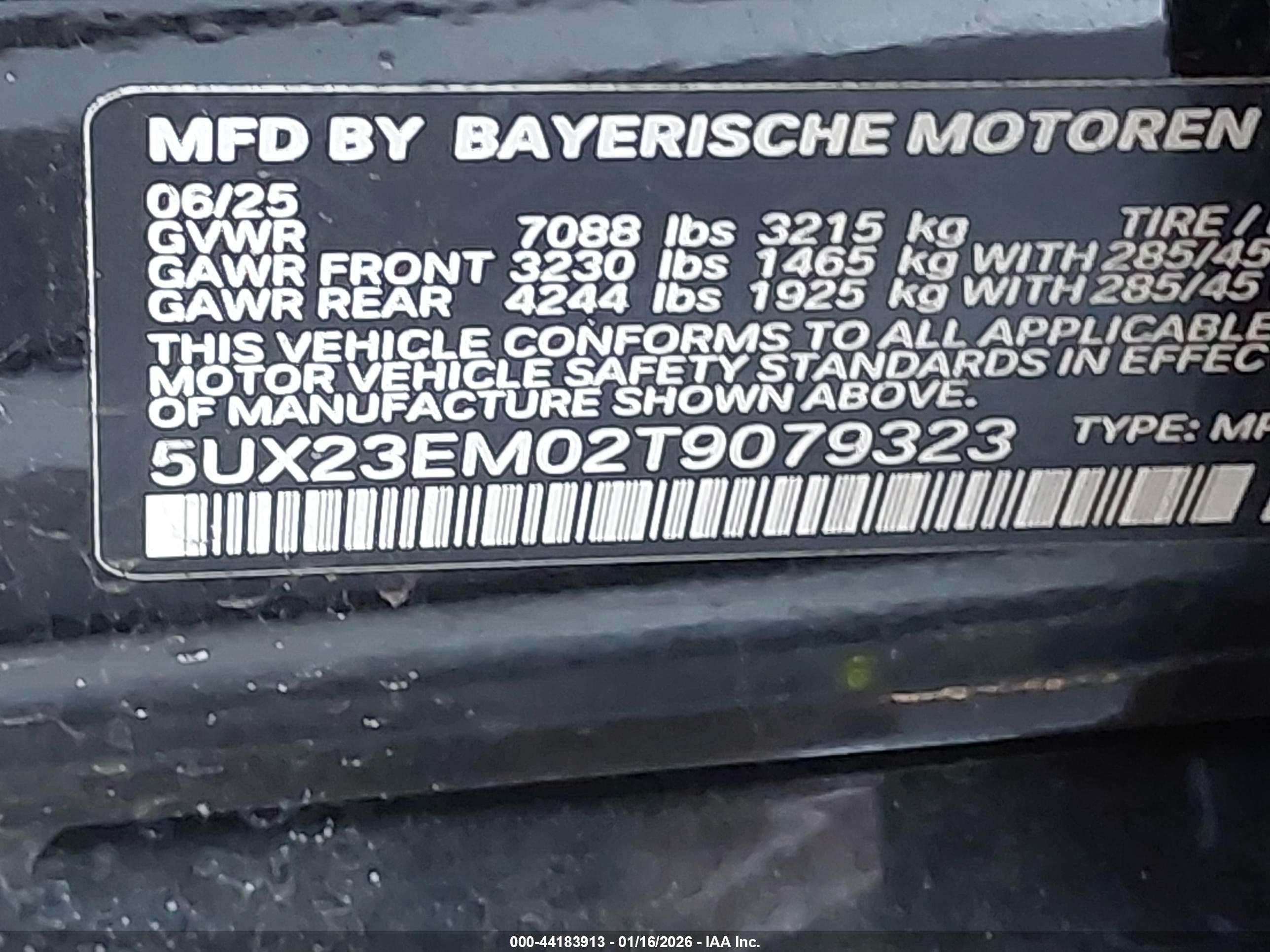 BMW X7 image 9