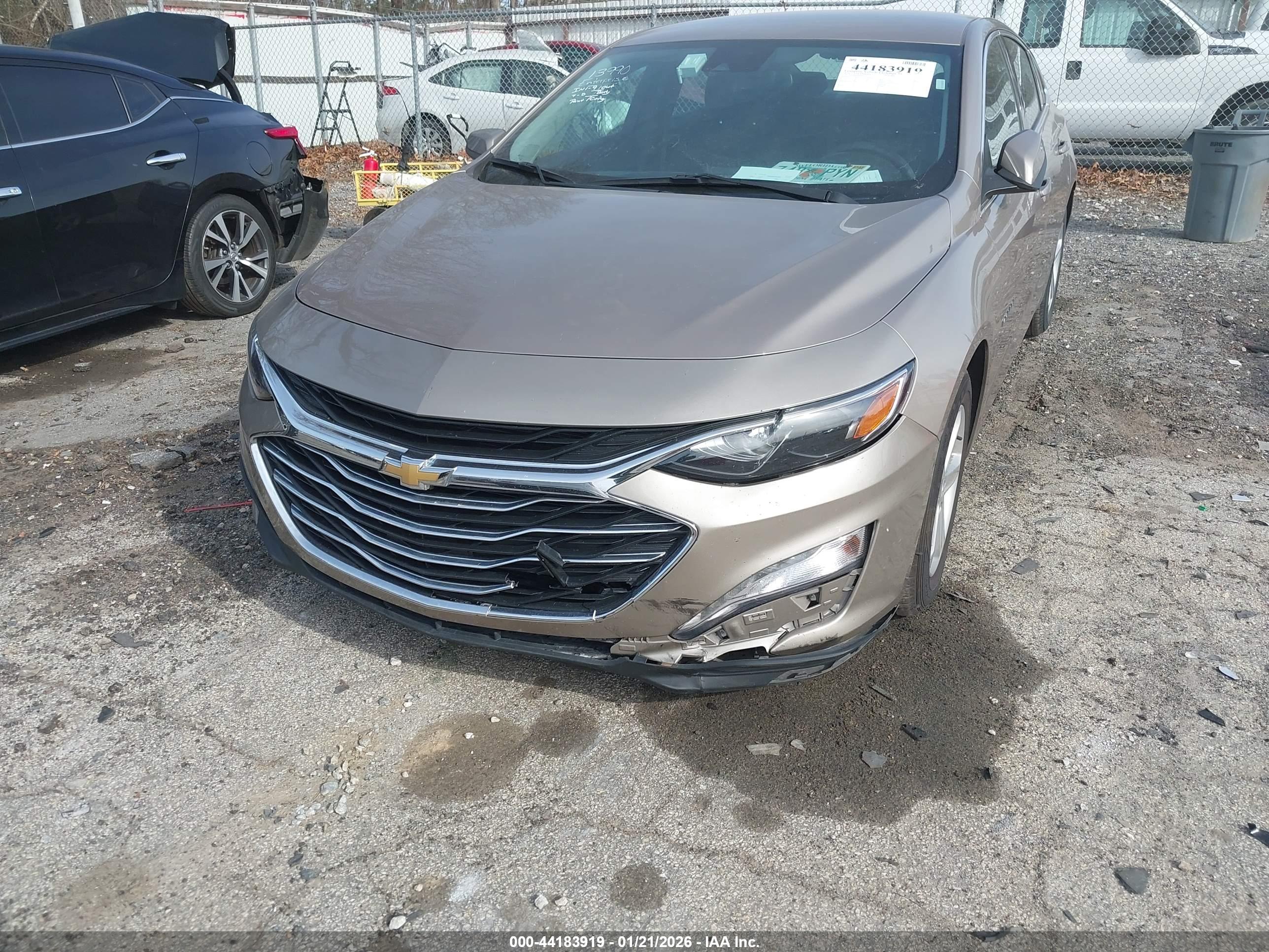 CHEVROLET MALIBU image 6