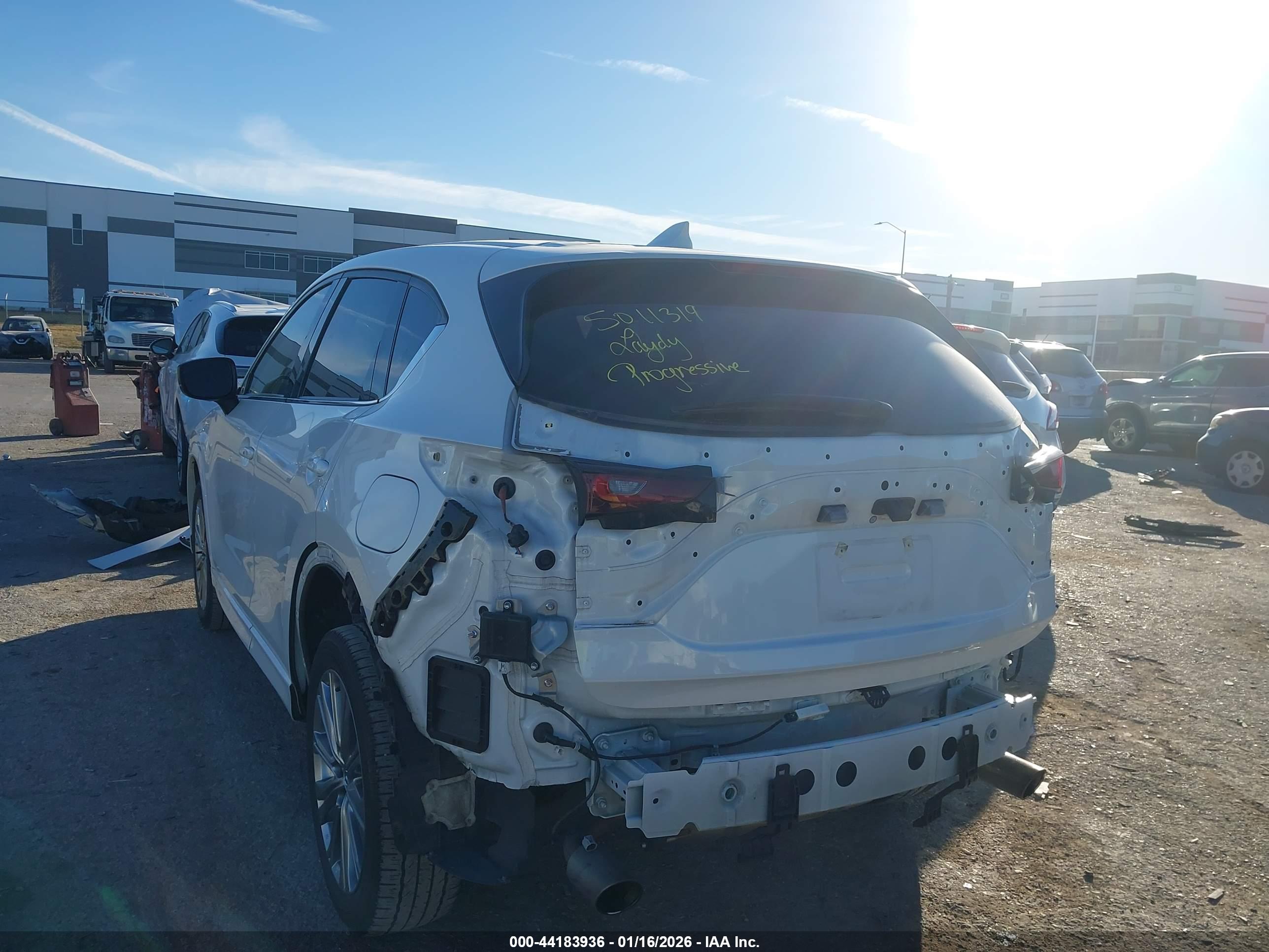 MAZDA CX-5 image 3