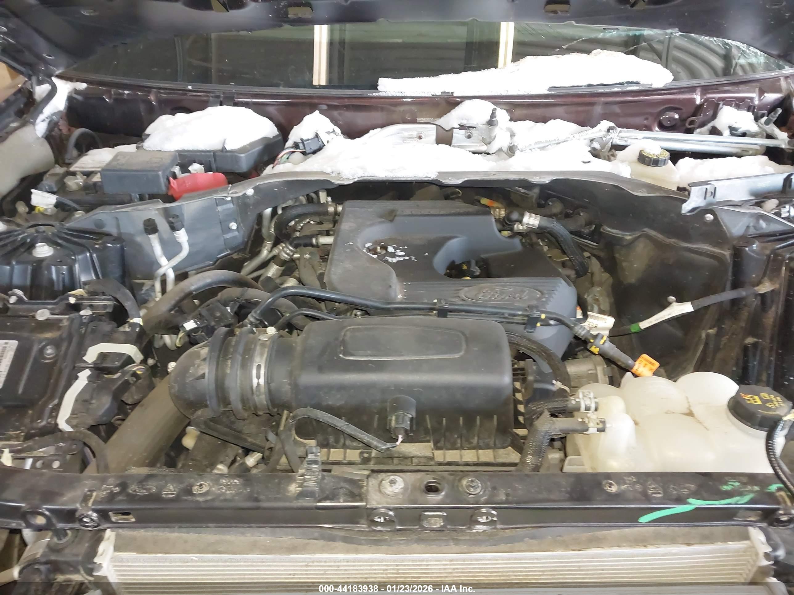 FORD EXPLORER image 10