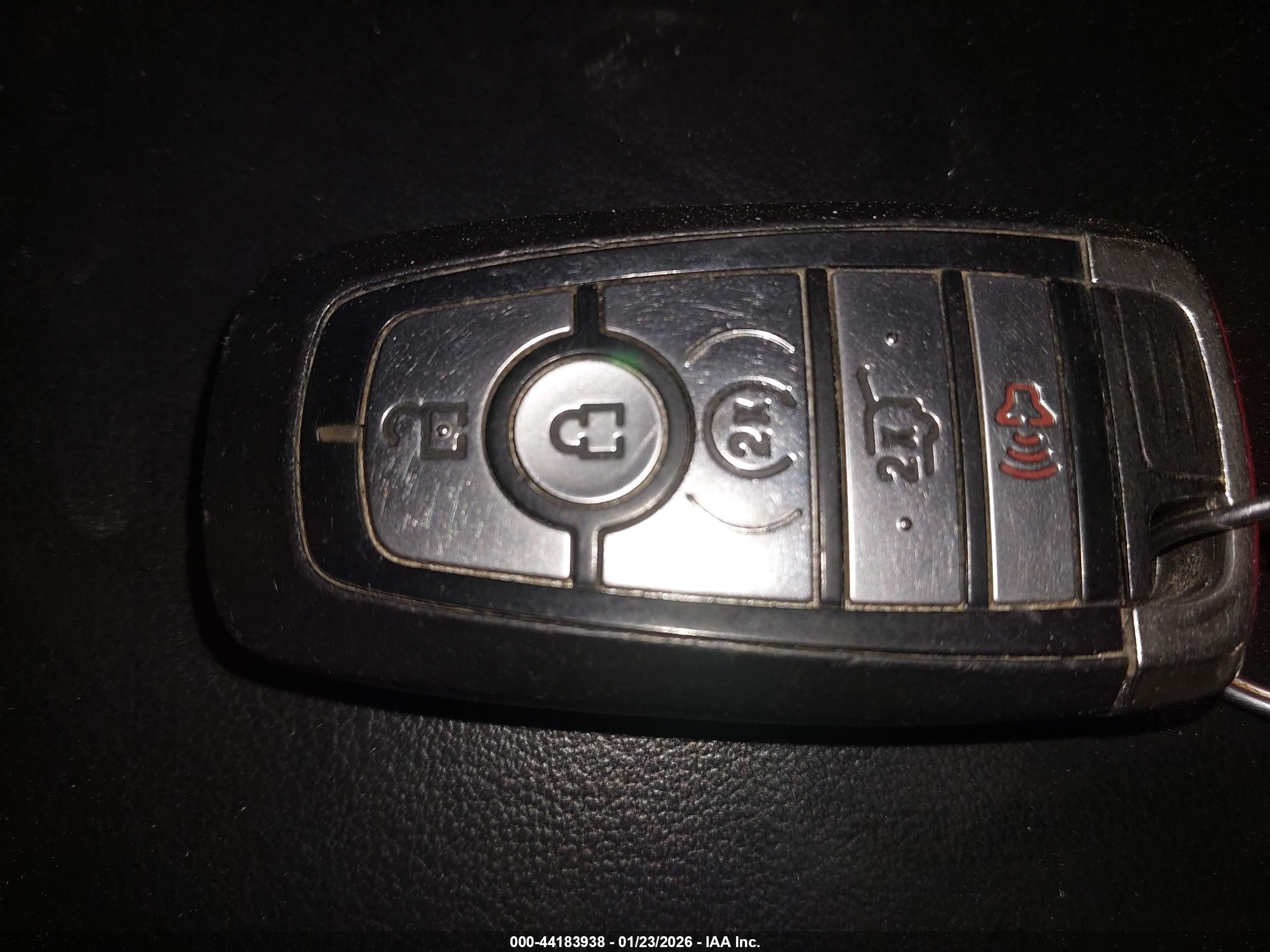 FORD EXPLORER image 11