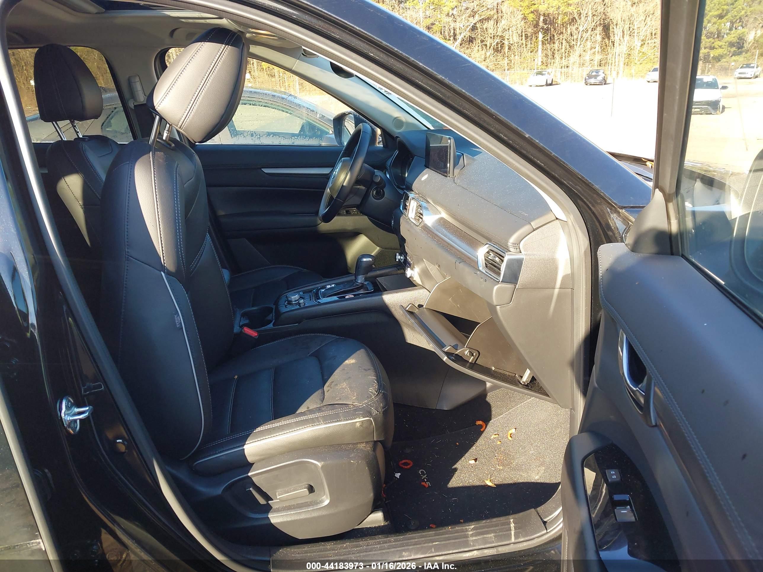 MAZDA CX-5 image 5