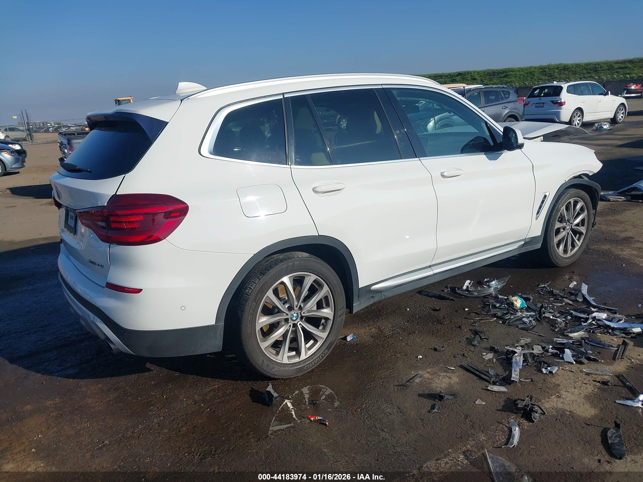 BMW X3 image 4