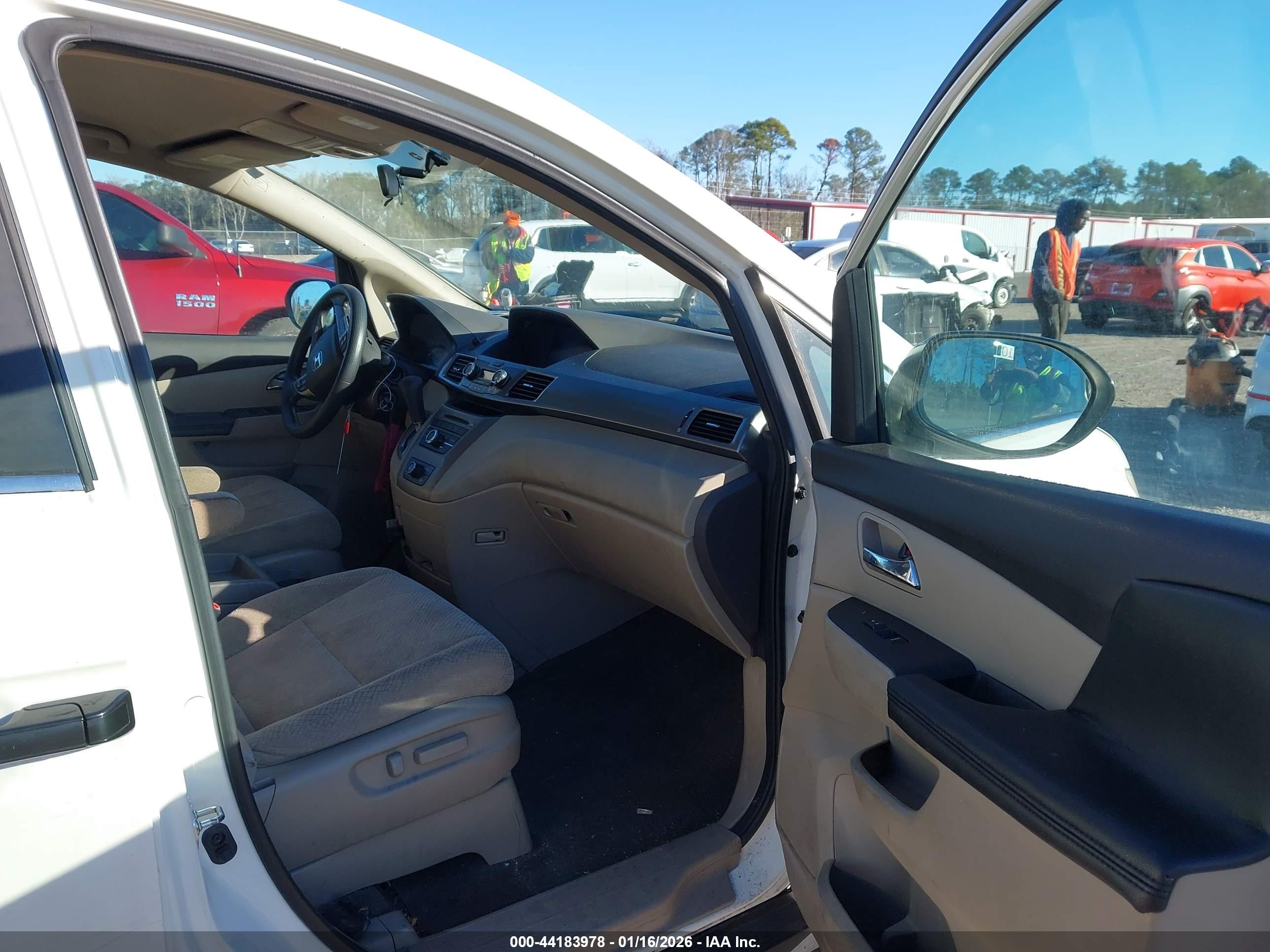 HONDA ODYSSEY image 5
