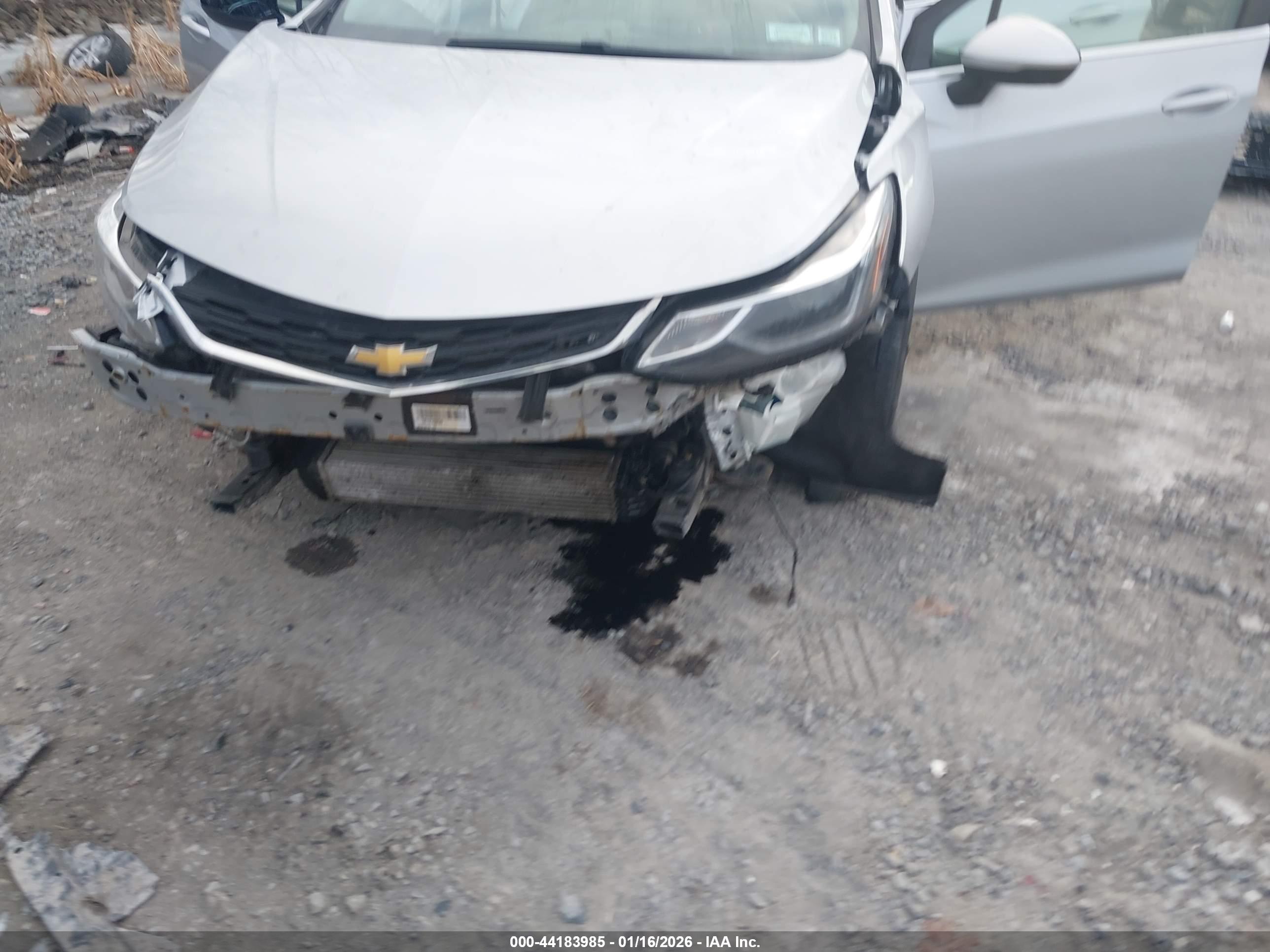 CHEVROLET CRUZE image 6