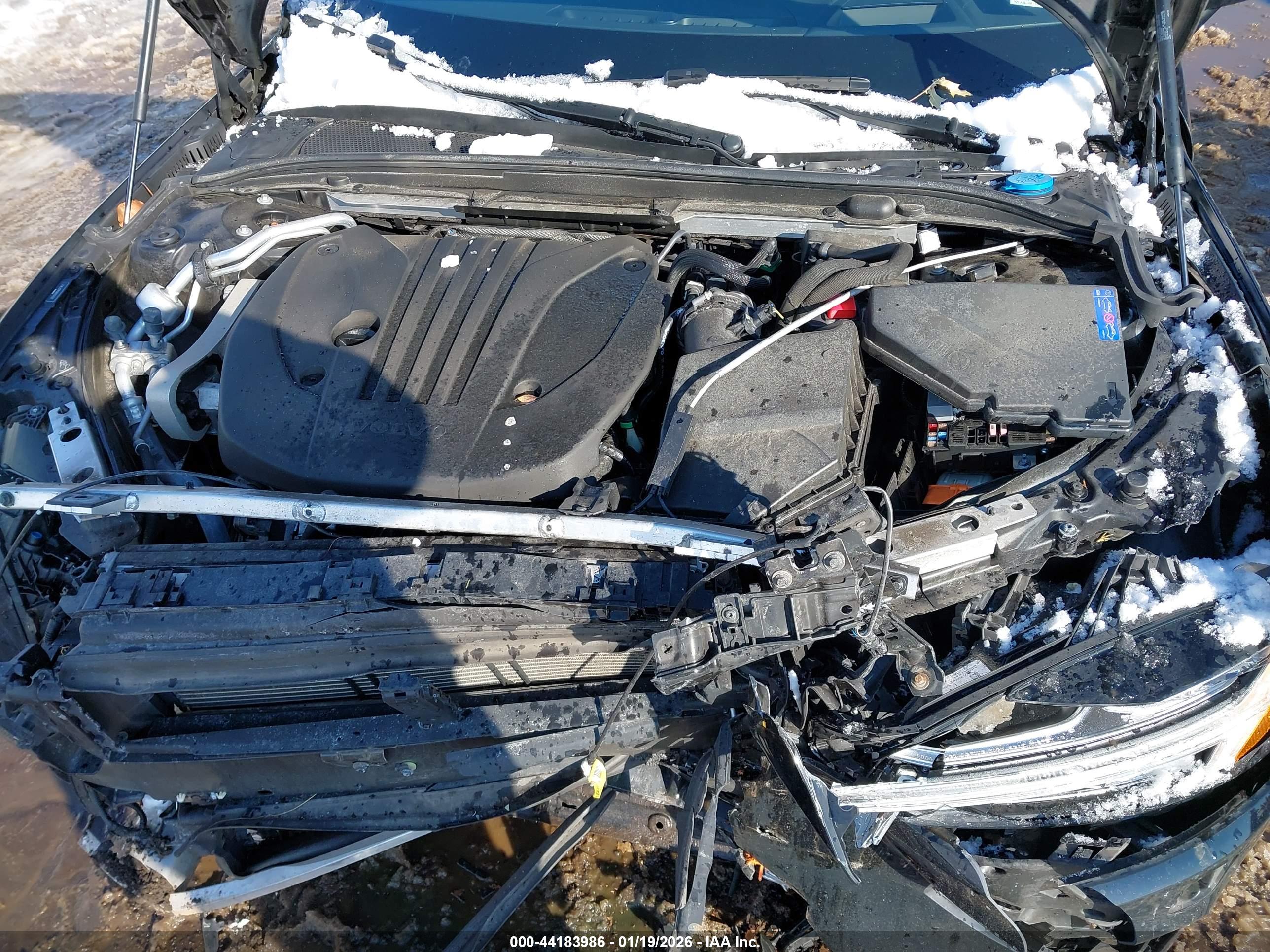 VOLVO S60 image 10