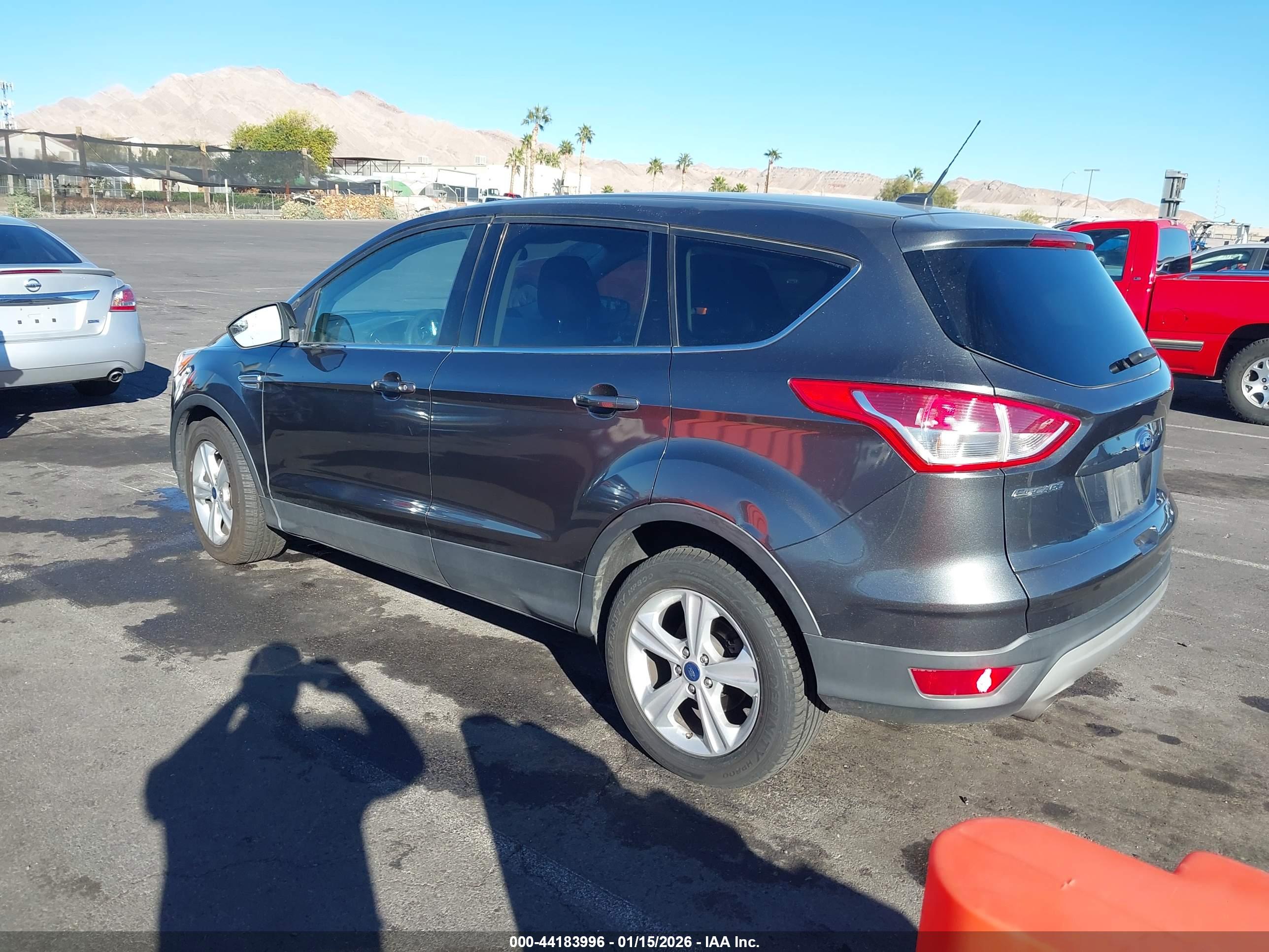 FORD ESCAPE image 3