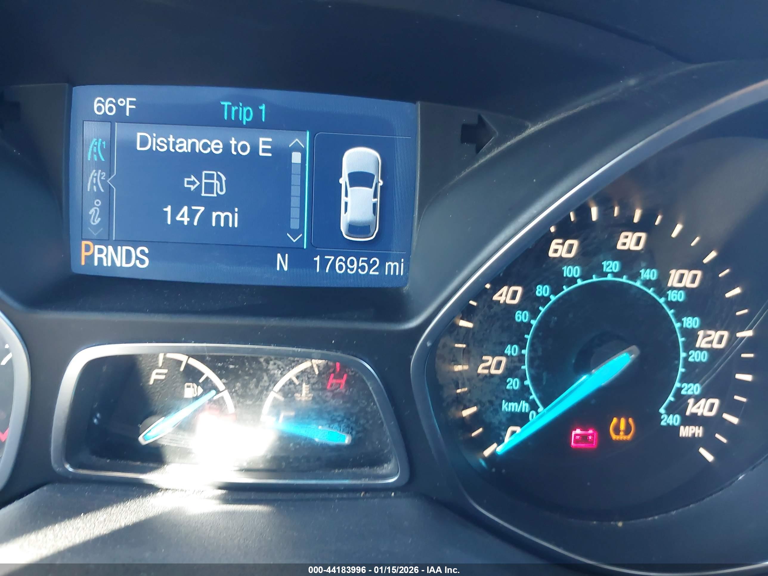 FORD ESCAPE image 7