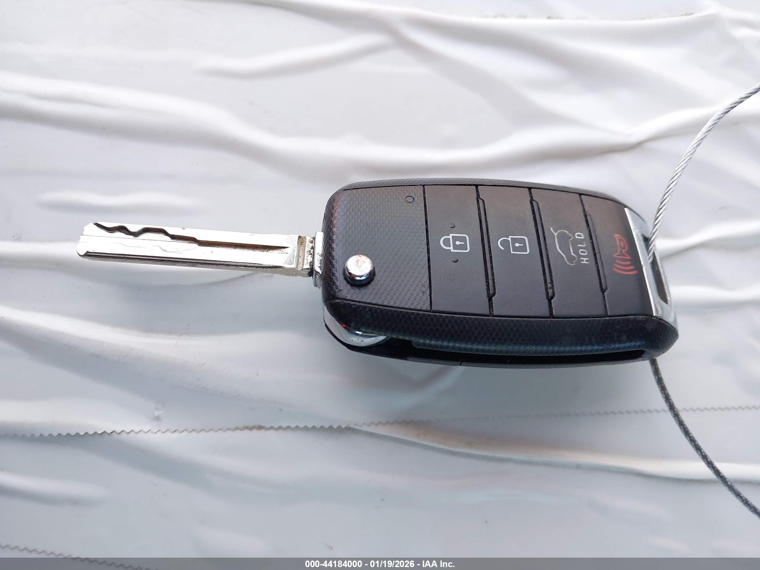 KIA SPORTAGE image 11