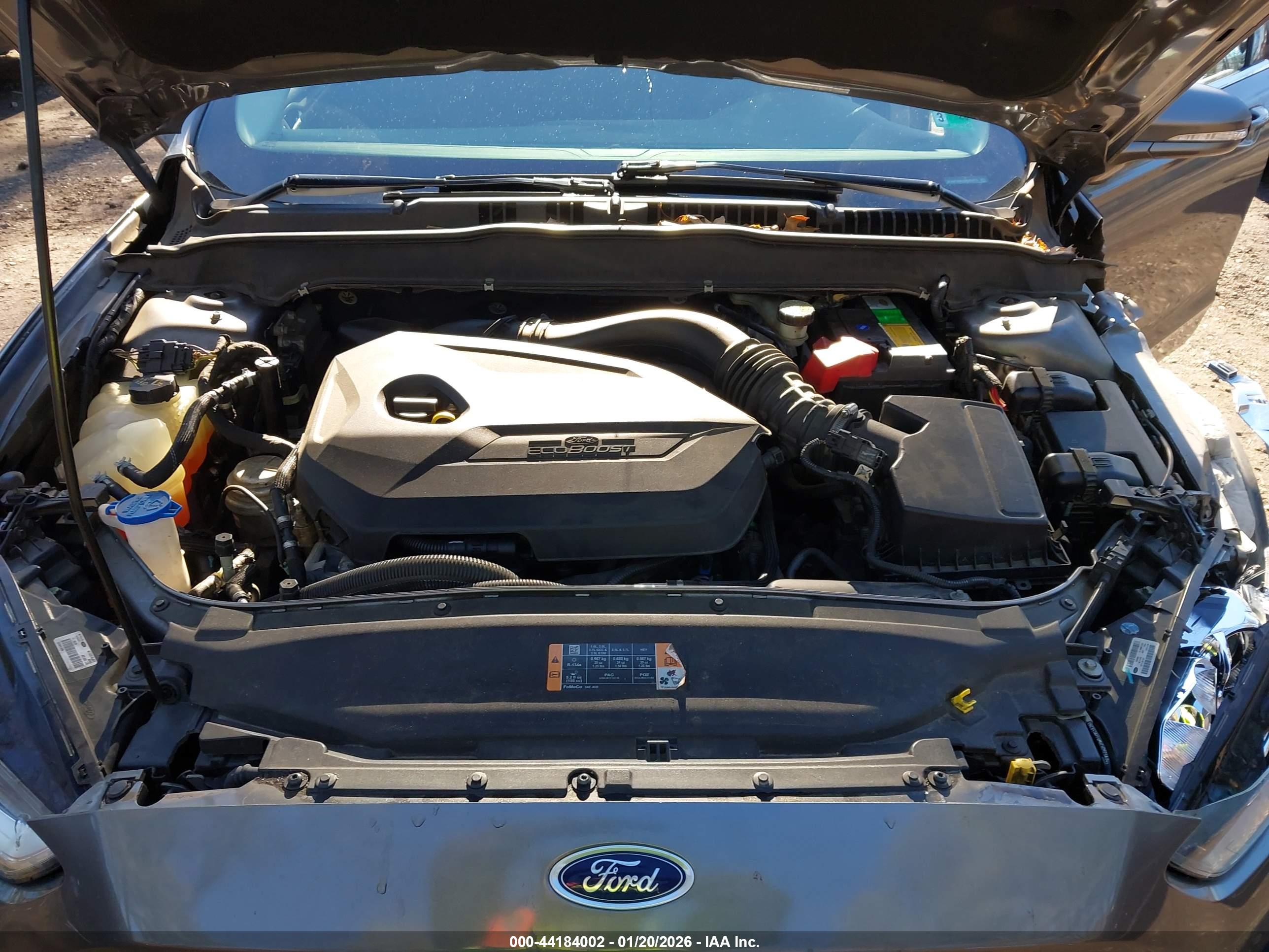 FORD FUSION image 10