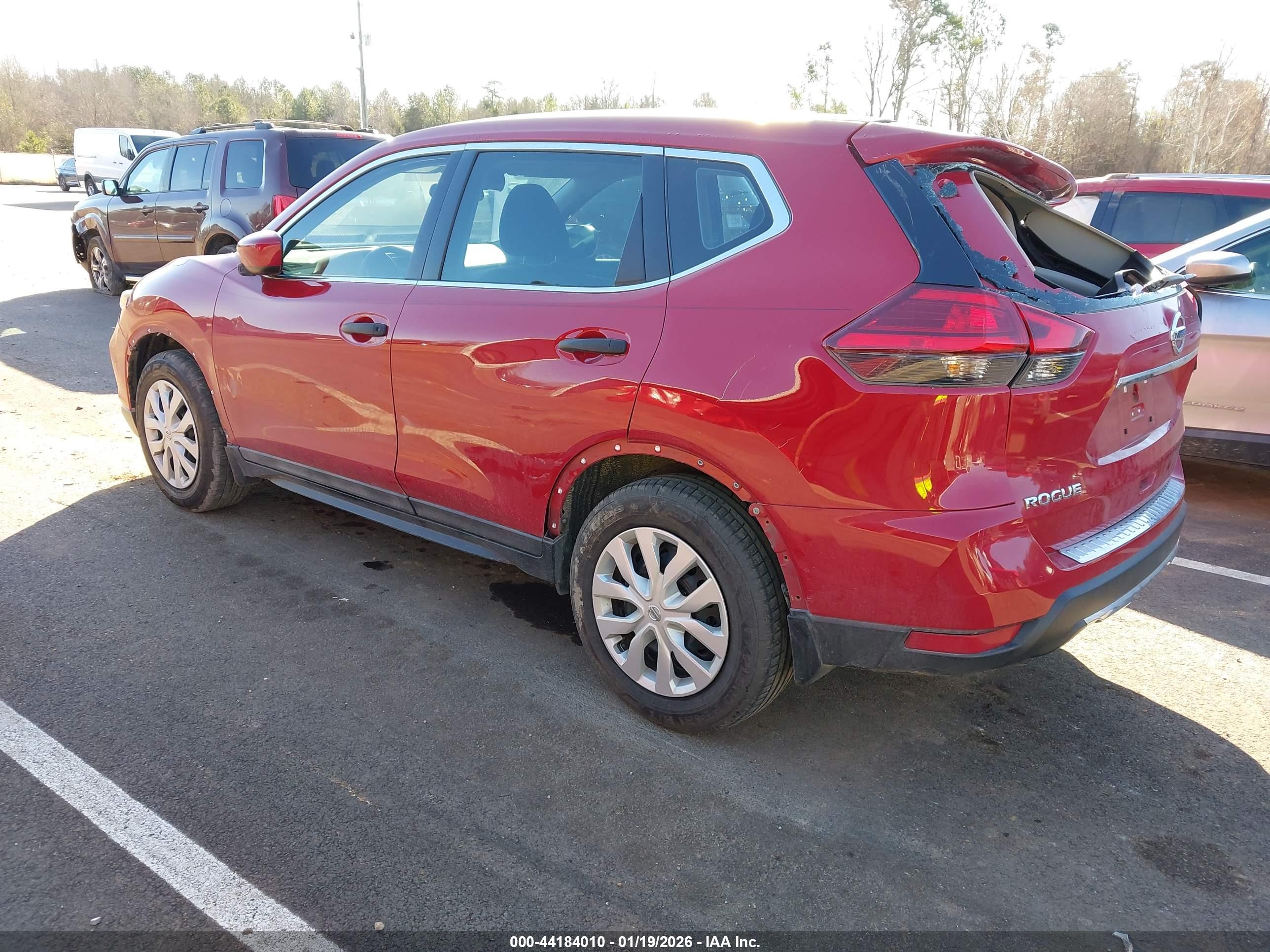 NISSAN ROGUE image 3