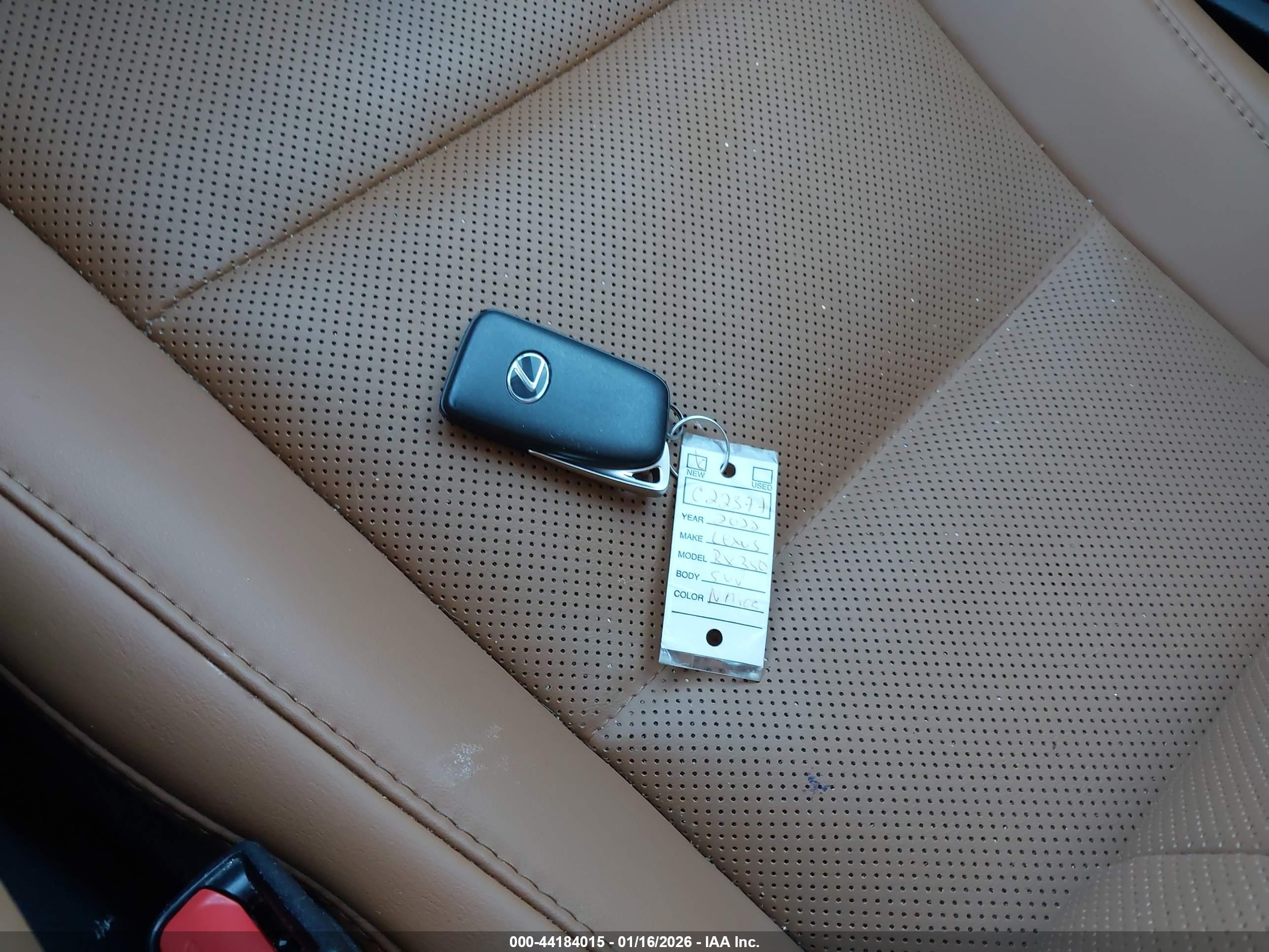 LEXUS RX image 11