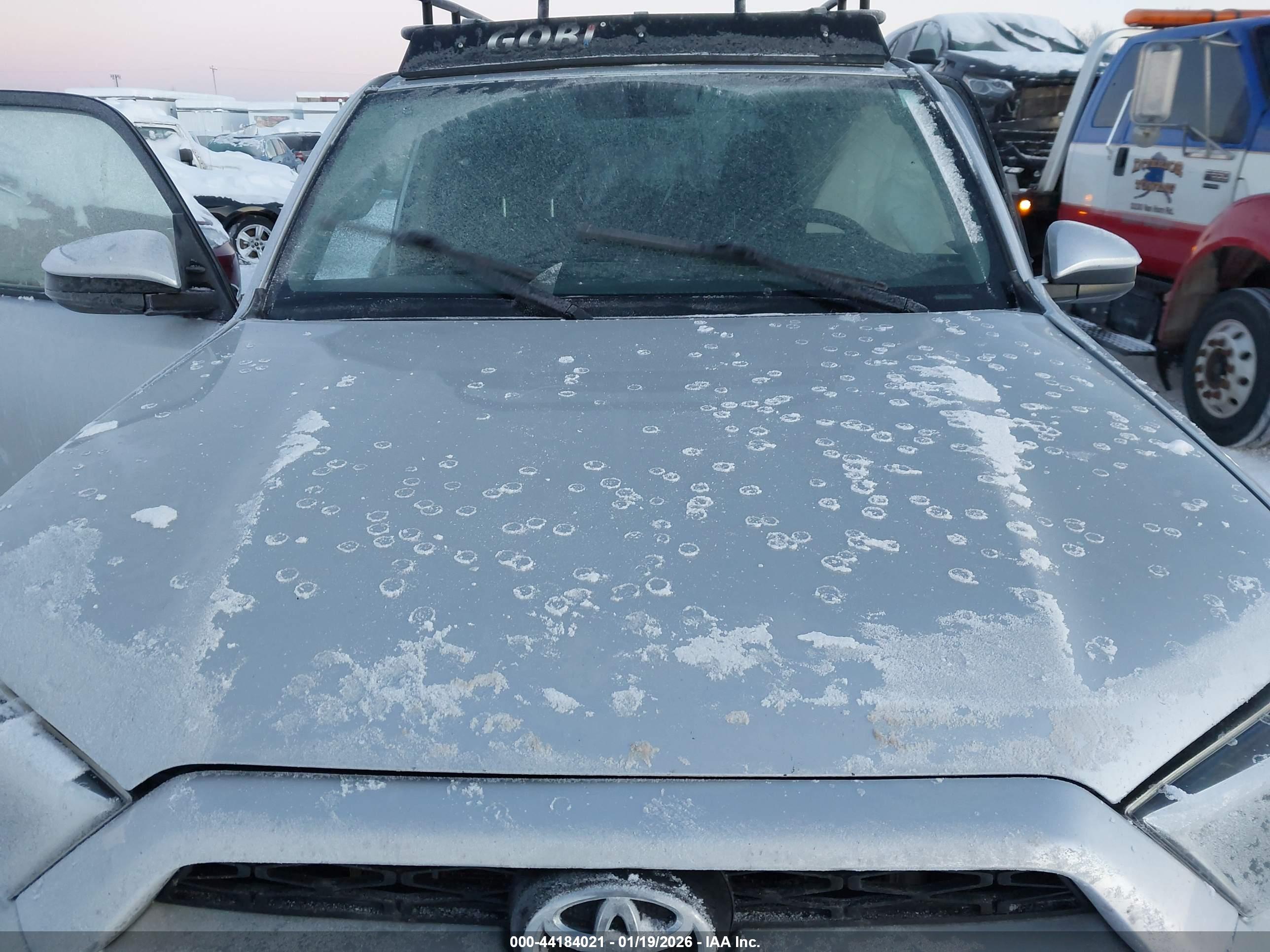 TOYOTA 4RUNNER image 10