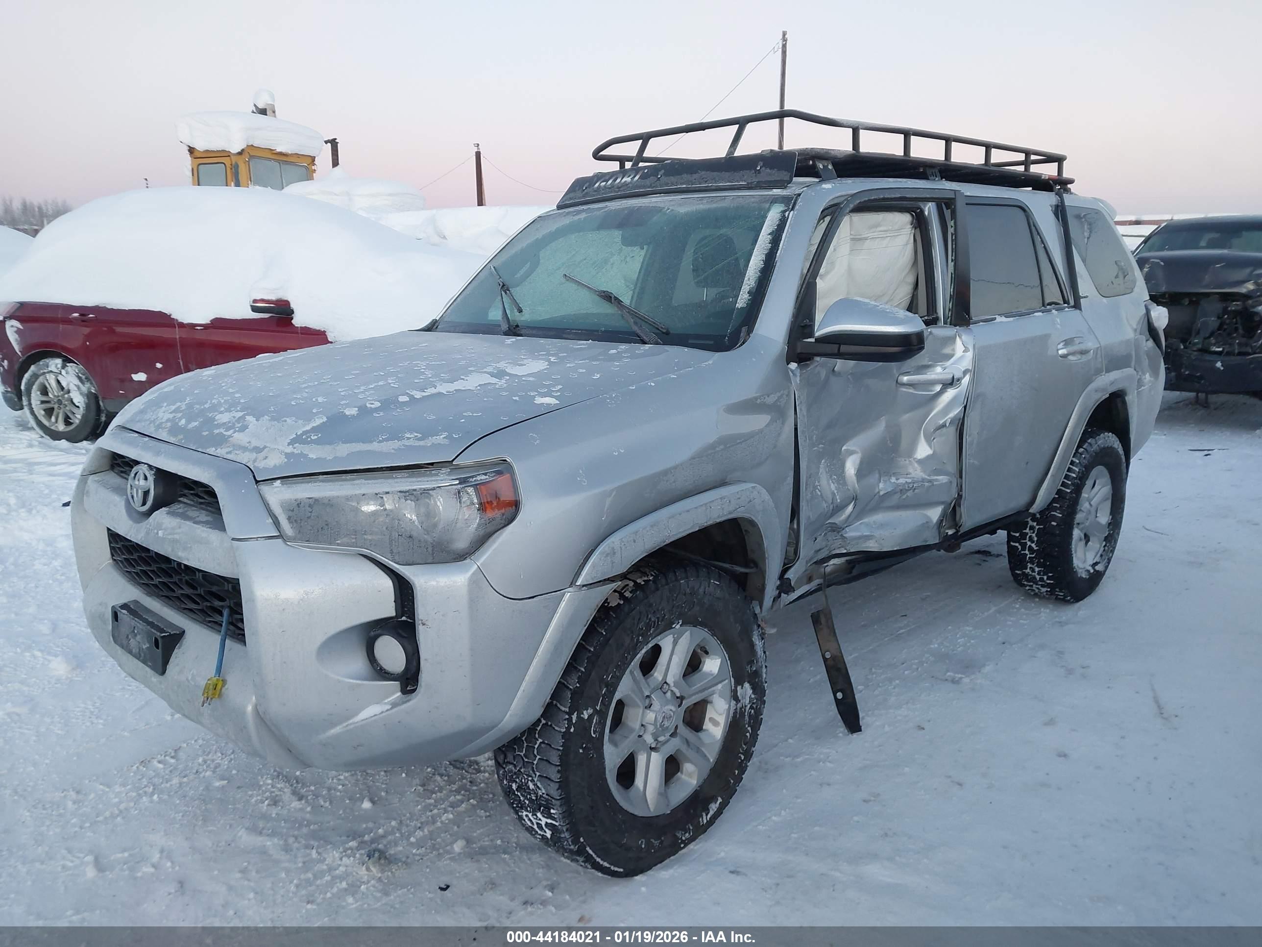 TOYOTA 4RUNNER image 2