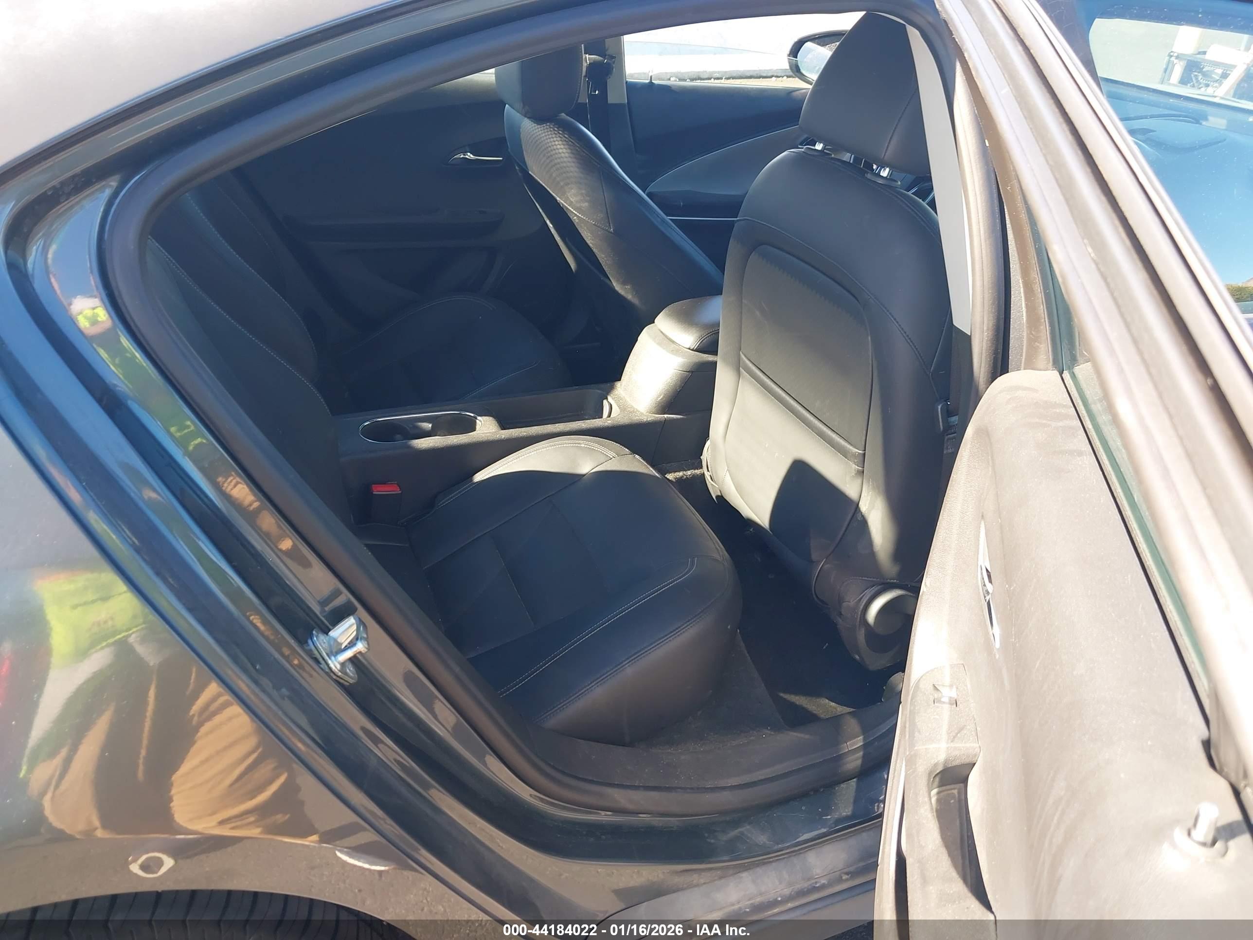 CHEVROLET VOLT image 8
