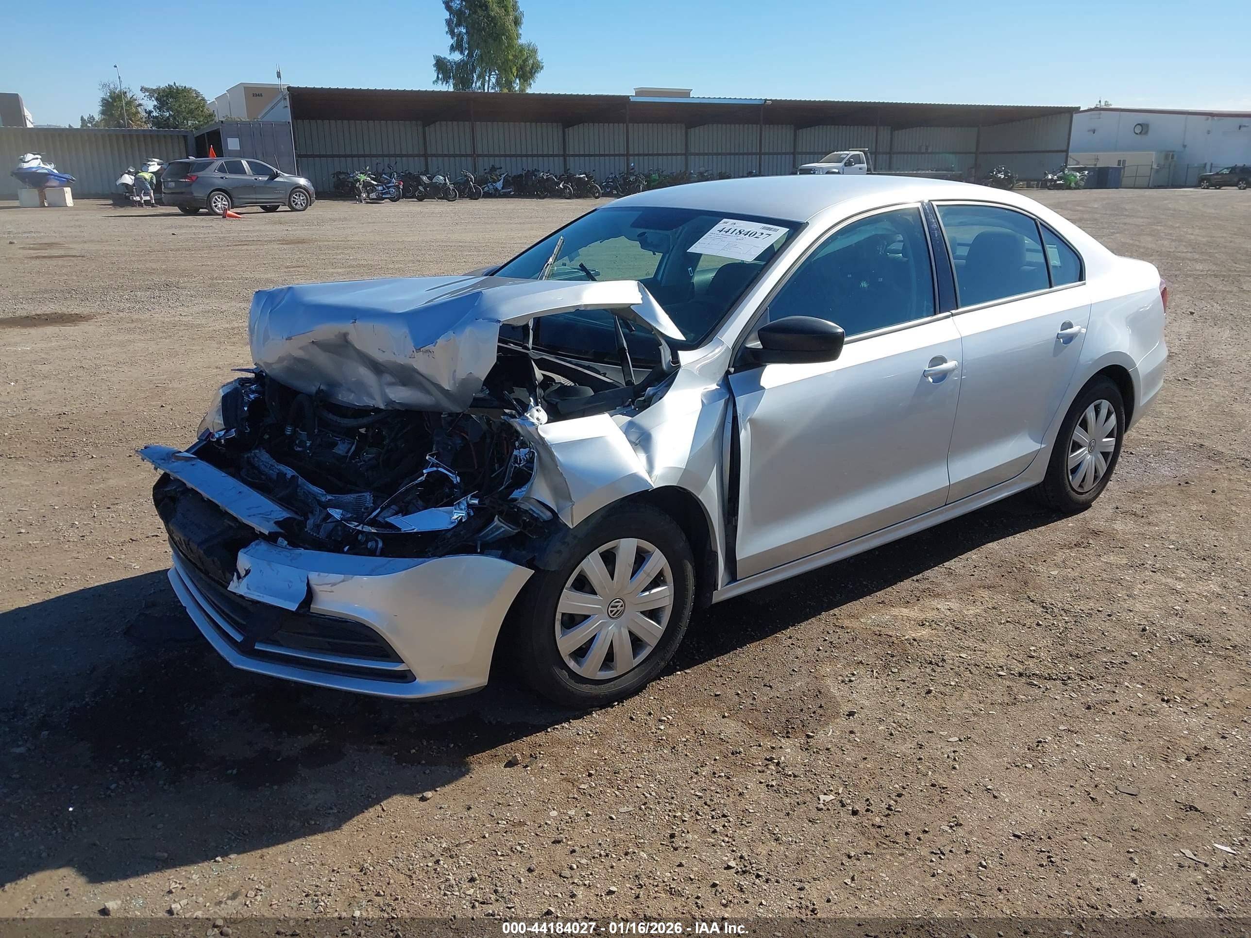 VOLKSWAGEN JETTA image 2