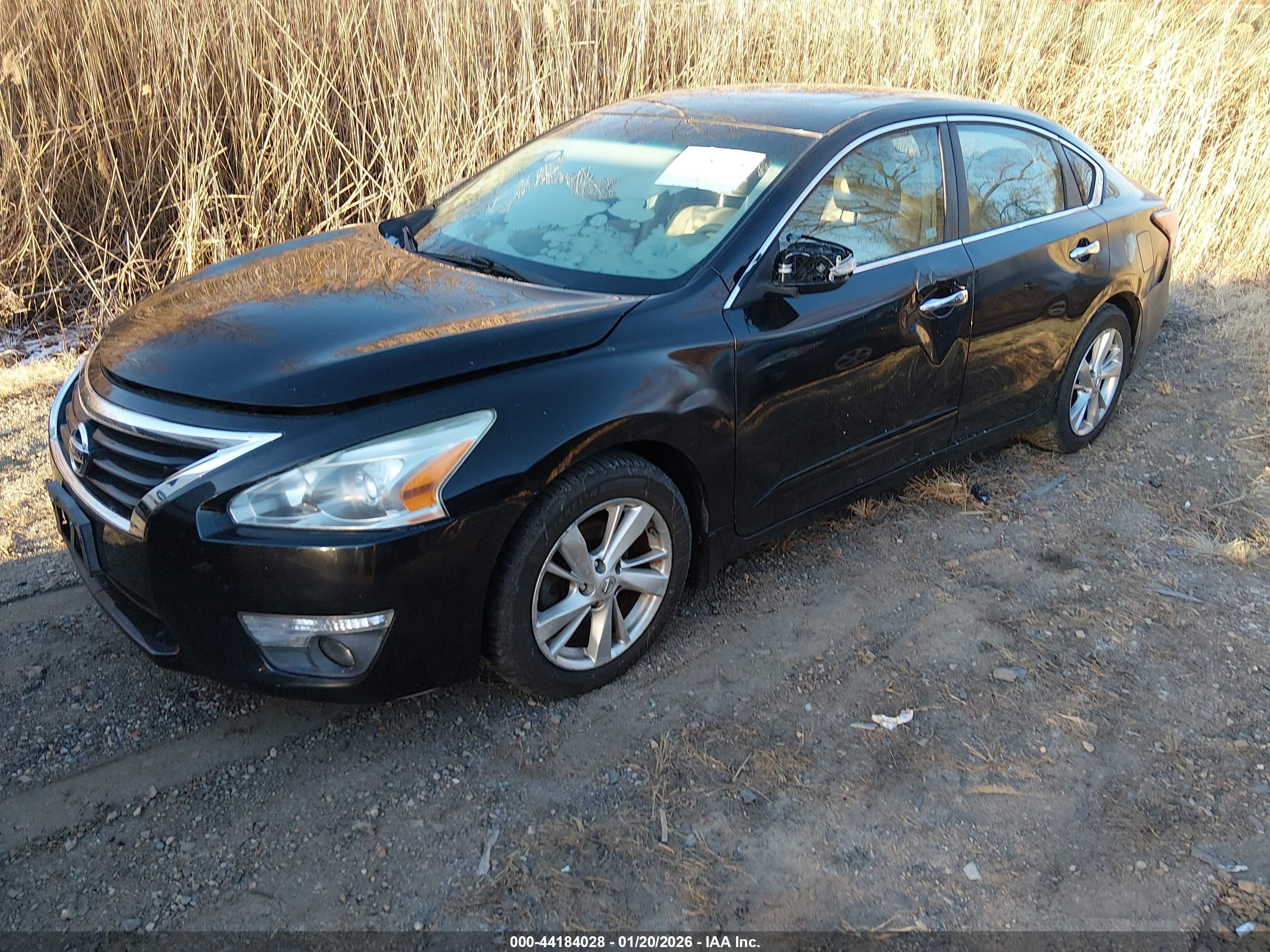 NISSAN ALTIMA image 2