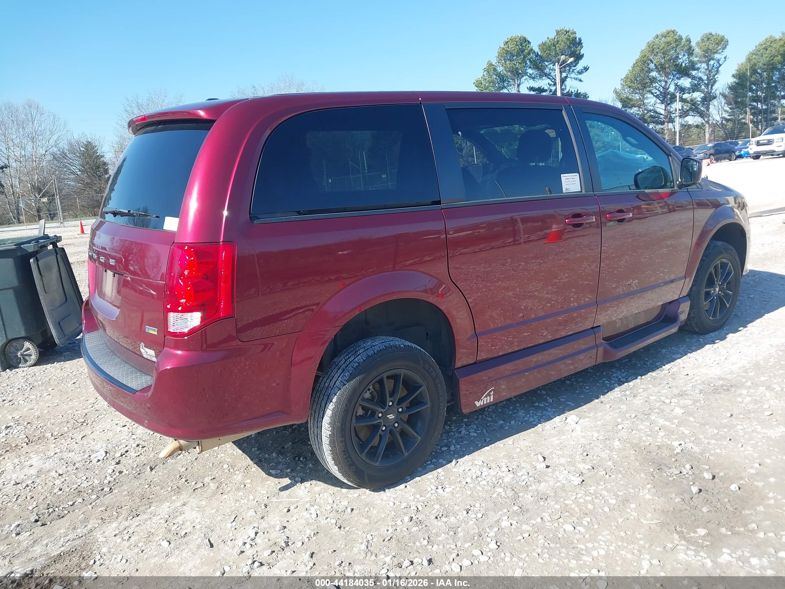 DODGE GRAND image 4