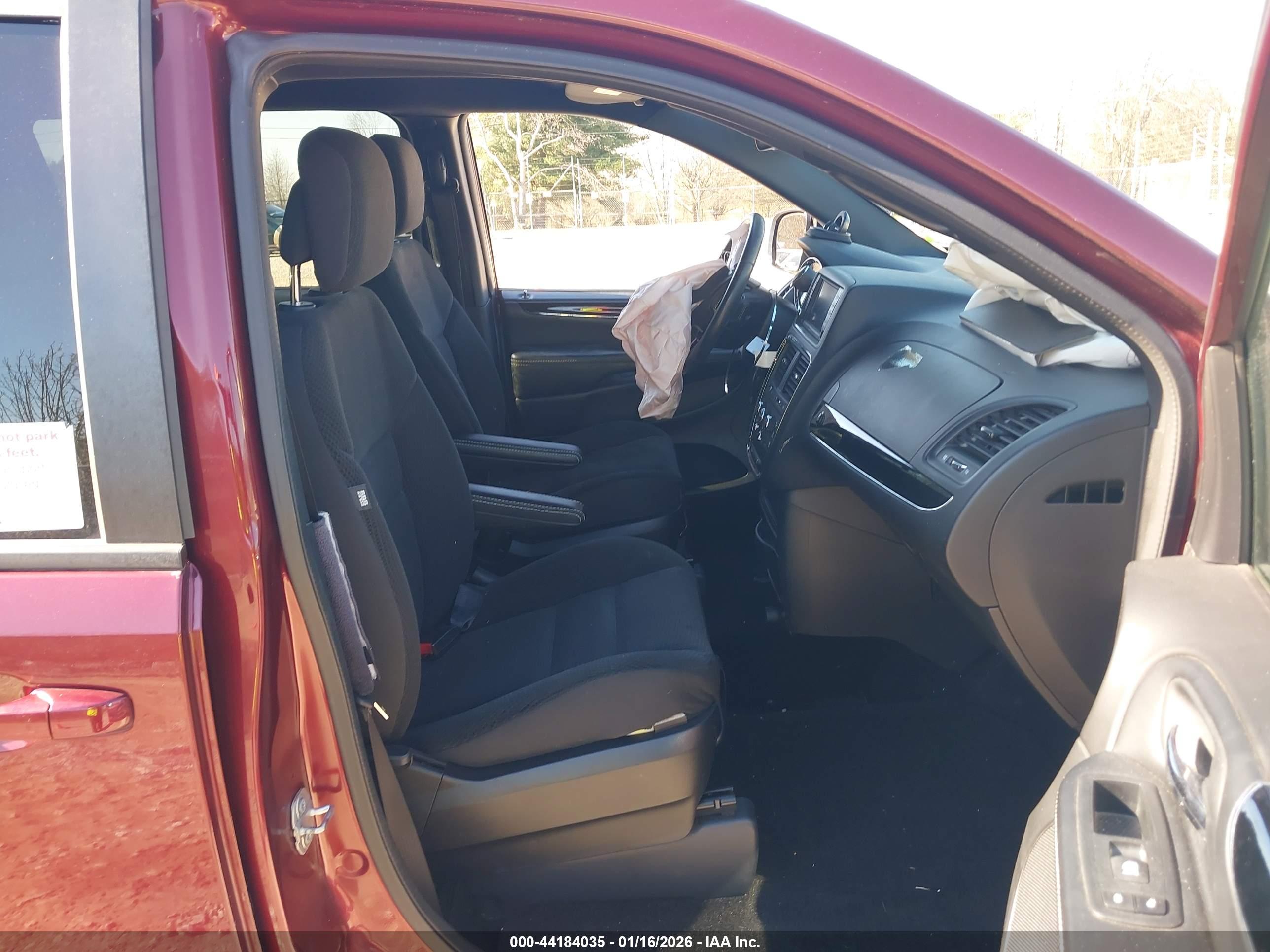 DODGE GRAND image 5