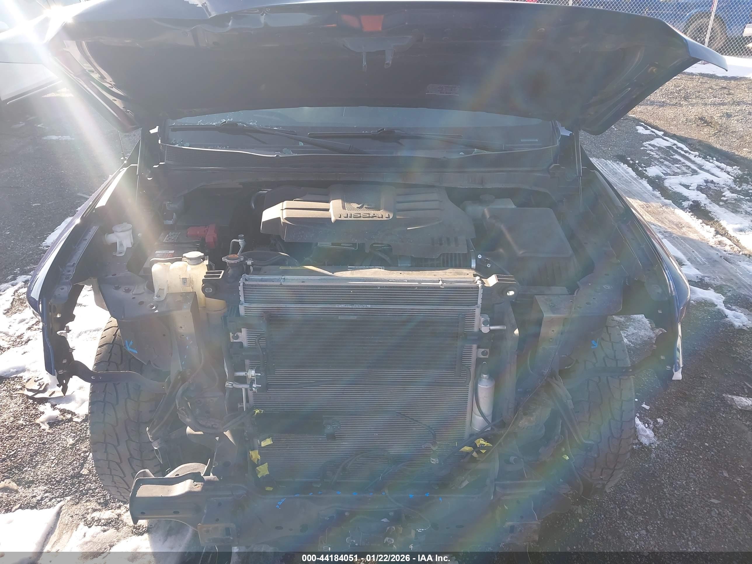 NISSAN TITAN image 10