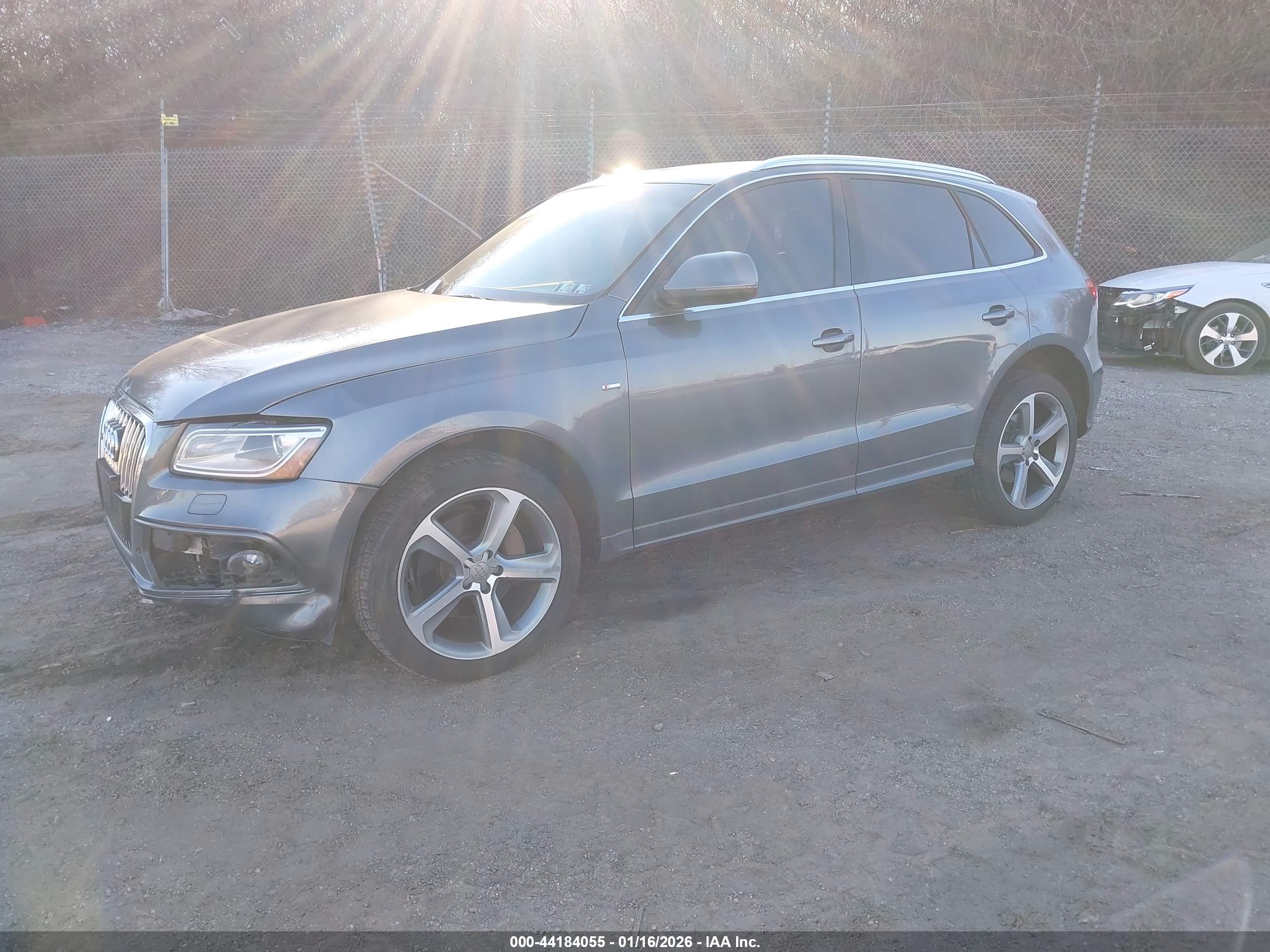AUDI Q5 image 2
