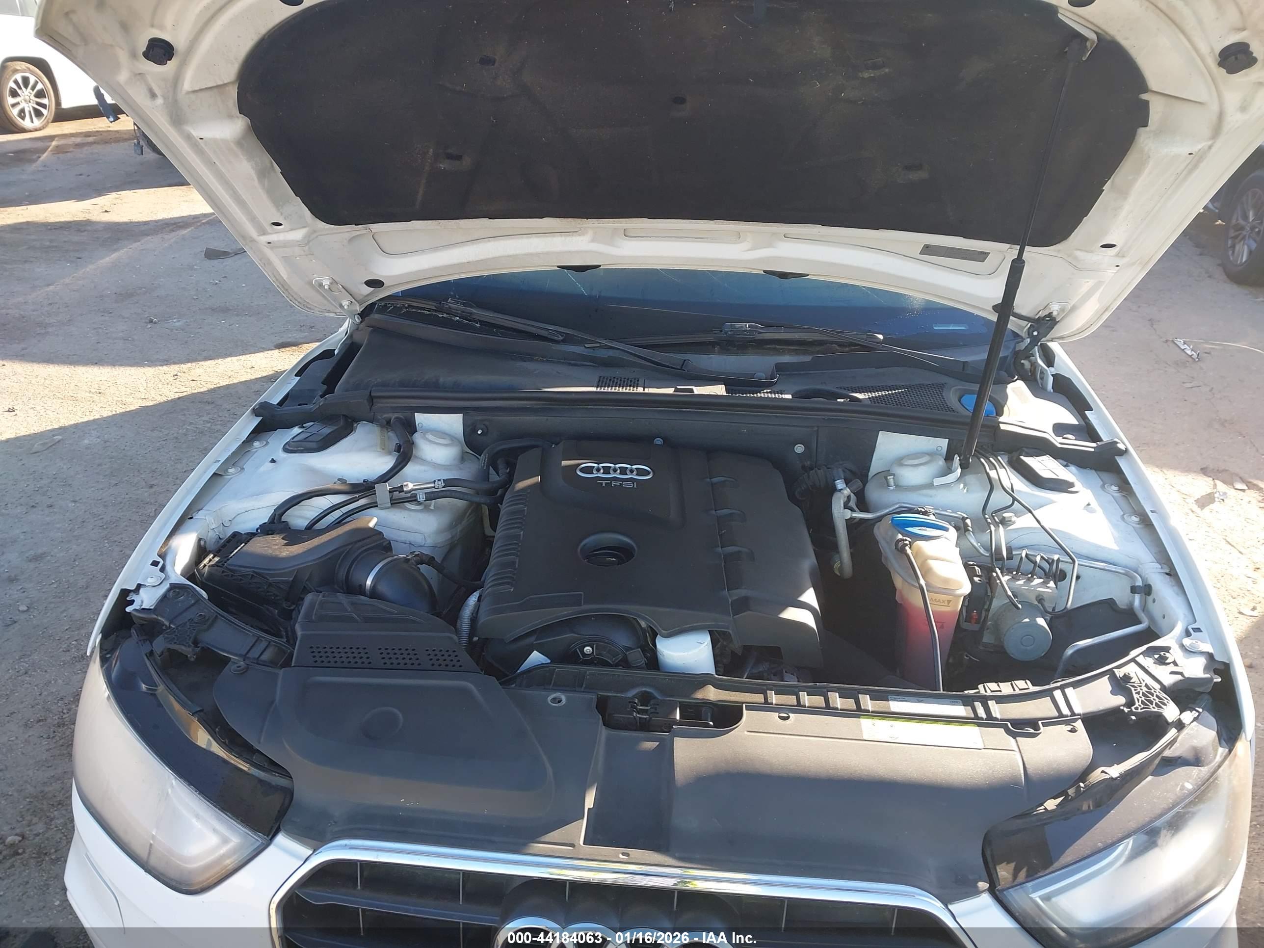 AUDI A4 image 10
