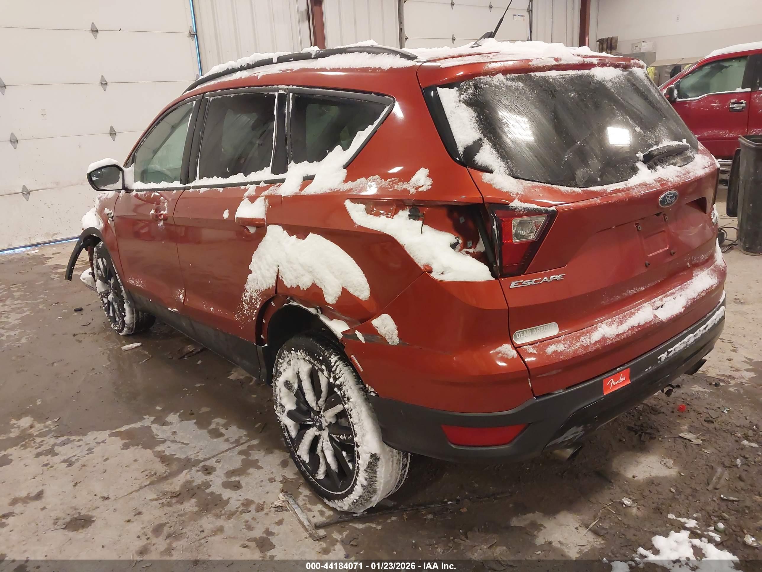 FORD ESCAPE image 3