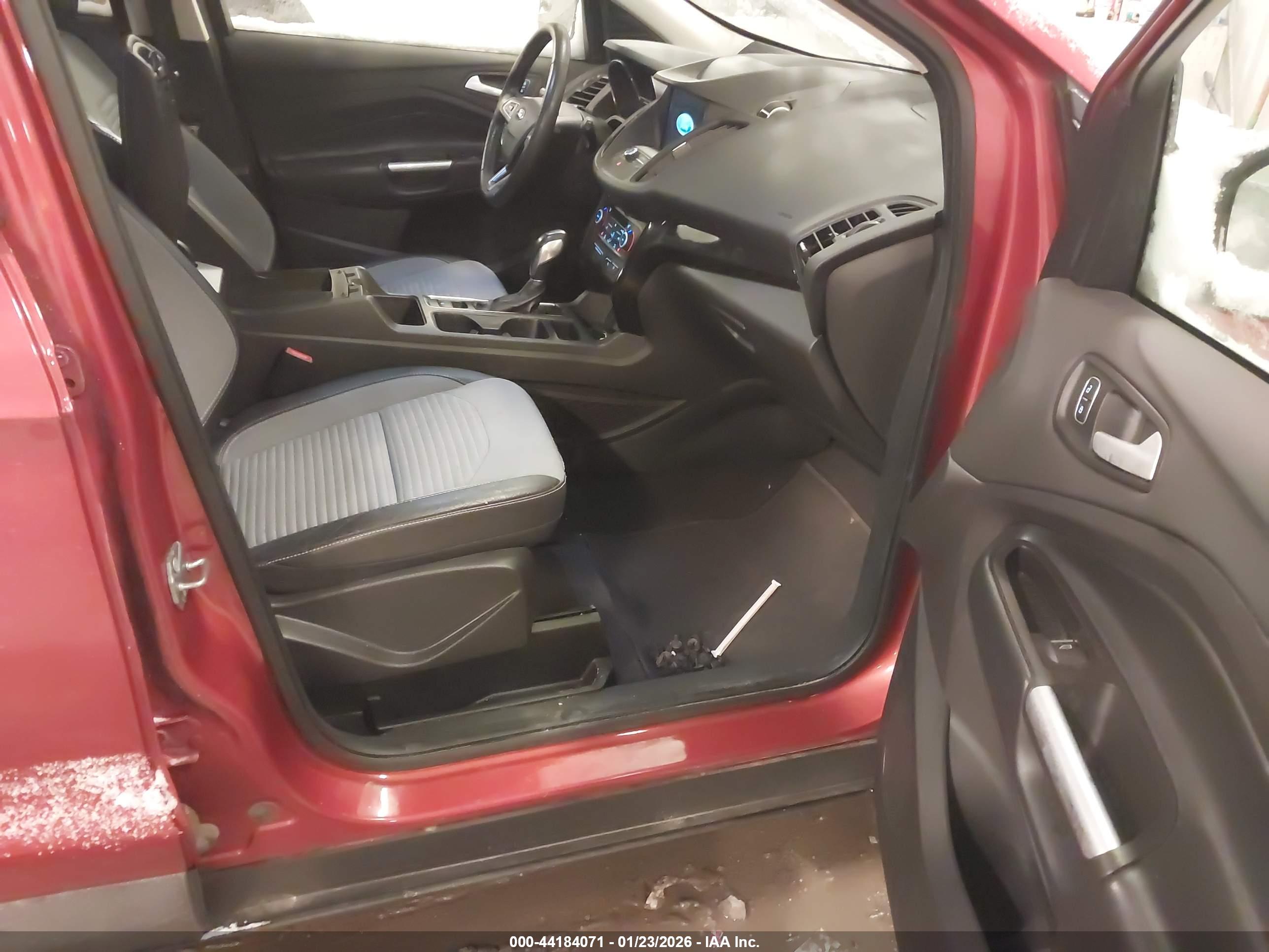 FORD ESCAPE image 5