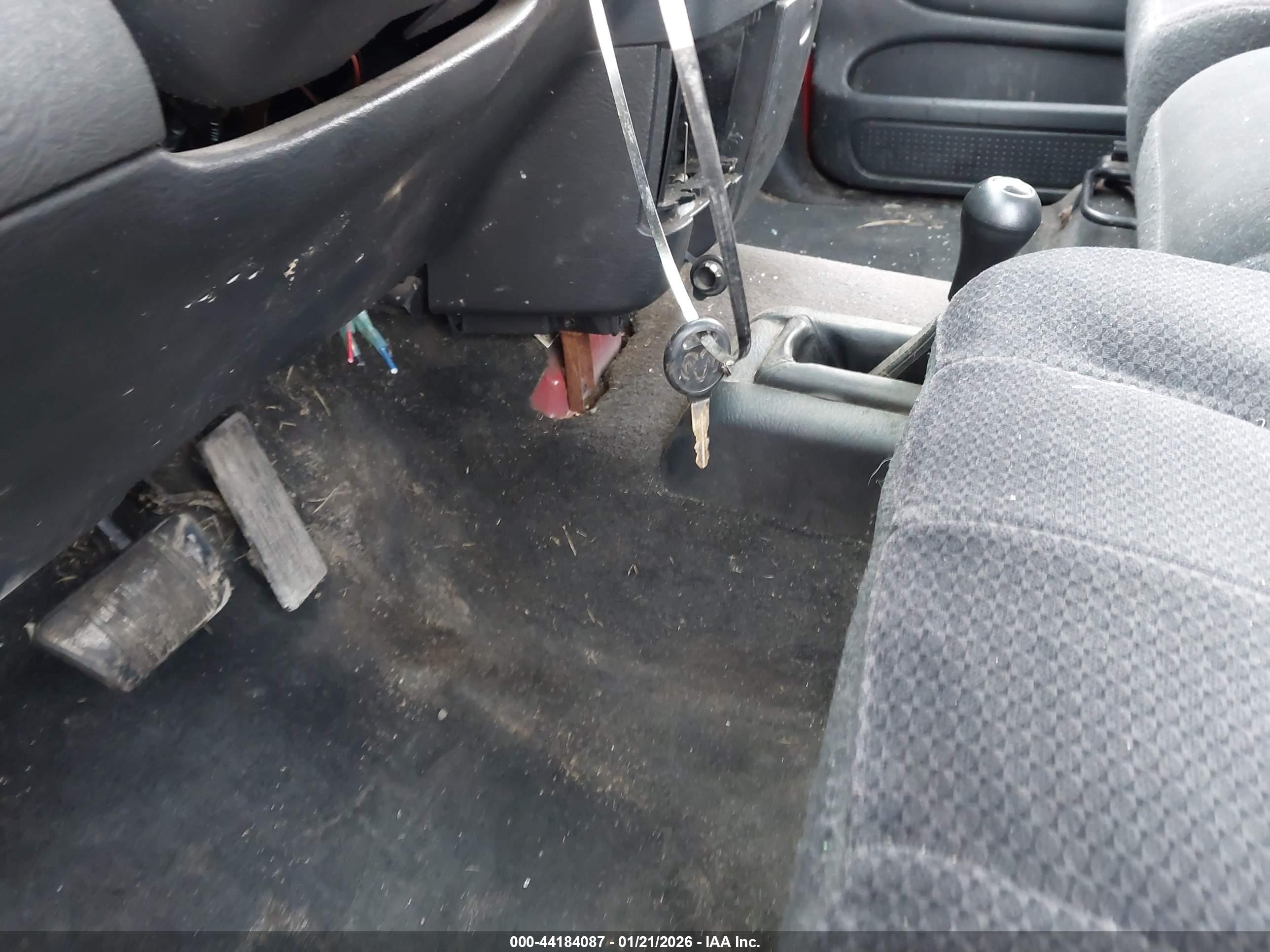 DODGE RAM image 11