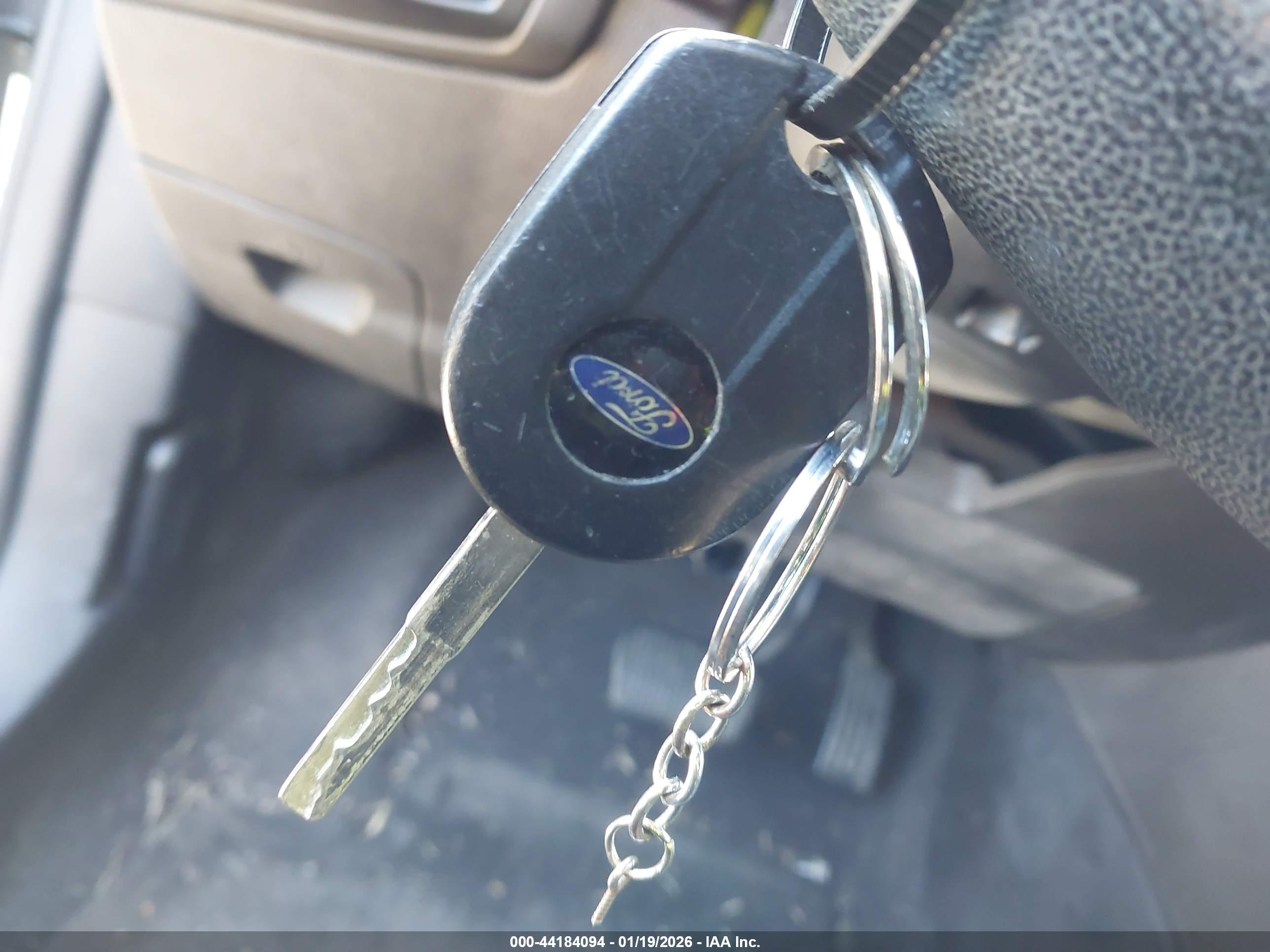 FORD FOCUS image 11