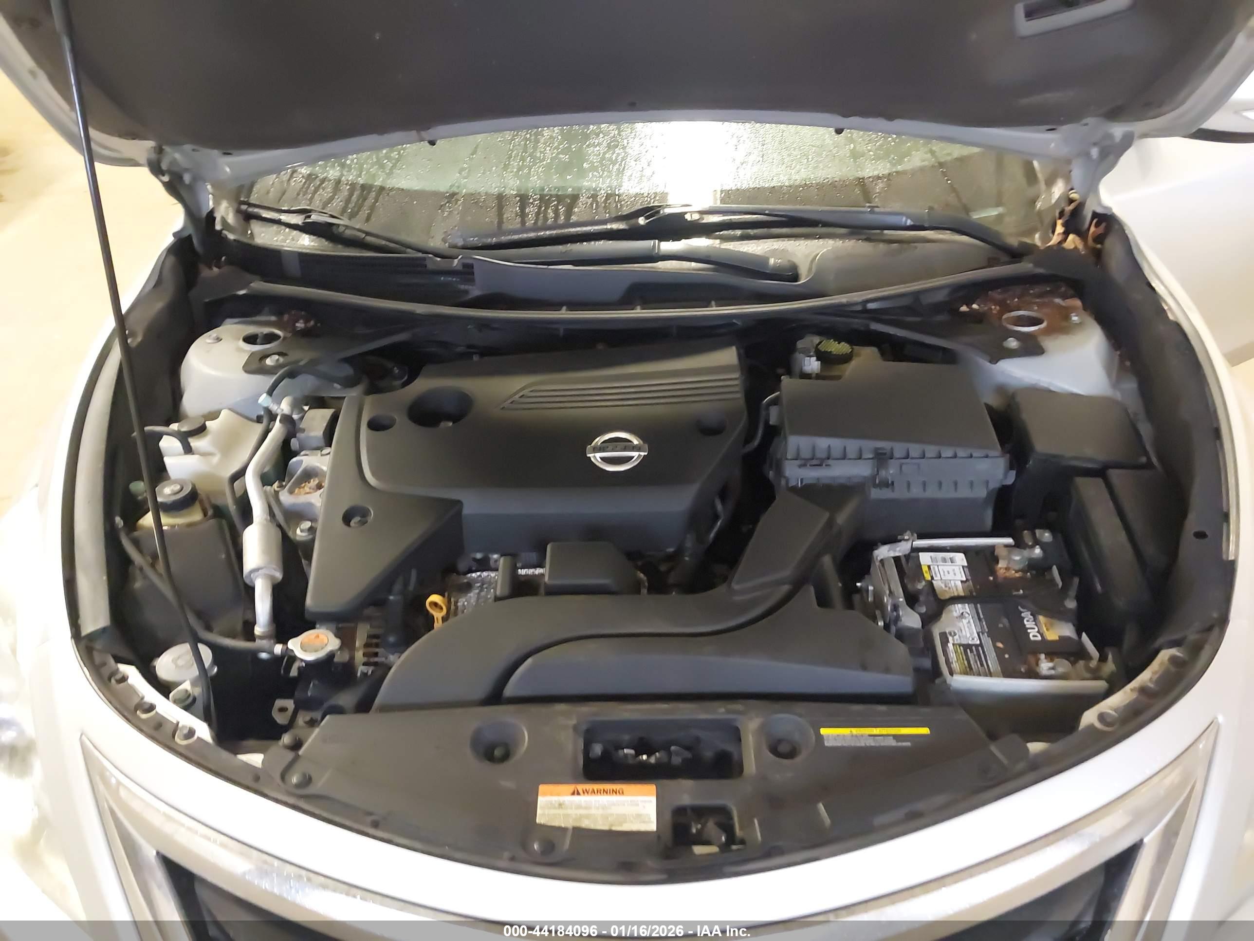 NISSAN ALTIMA image 10