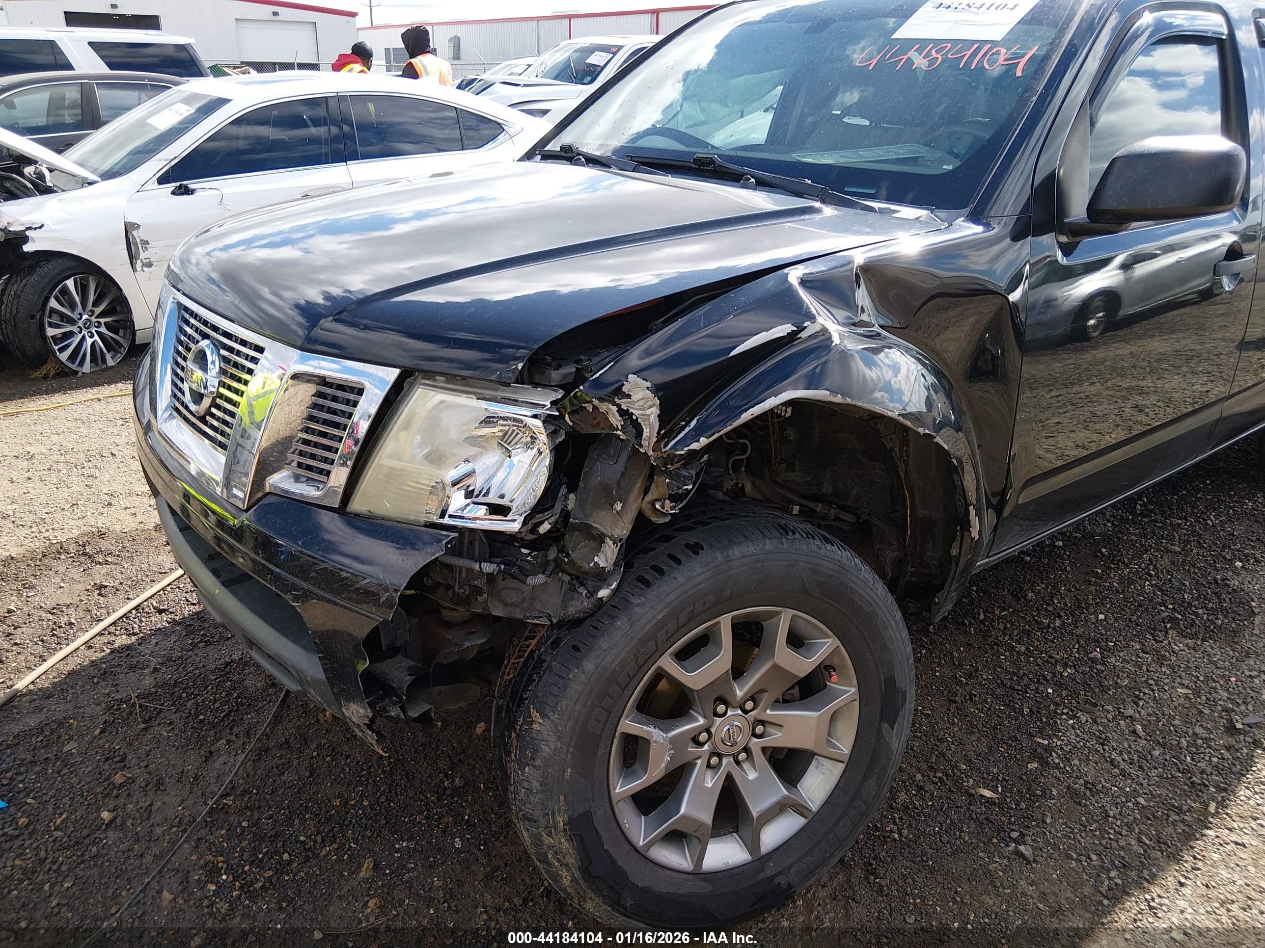NISSAN FRONTIER image 6