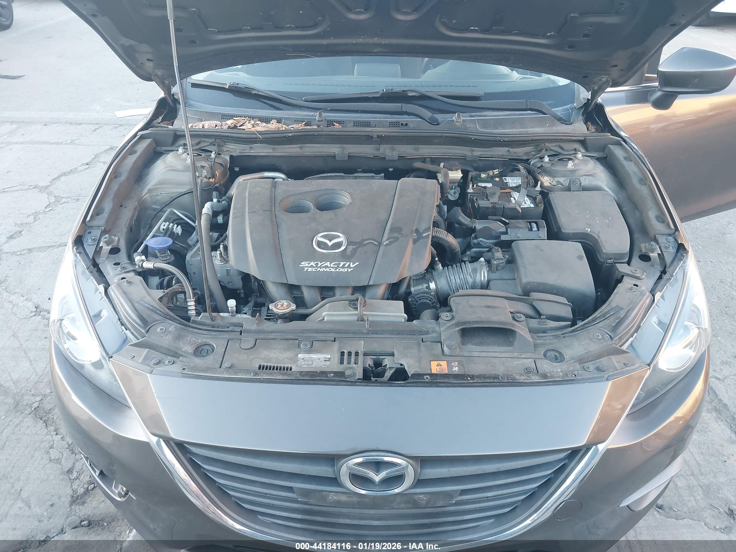MAZDA MAZDA3 image 10