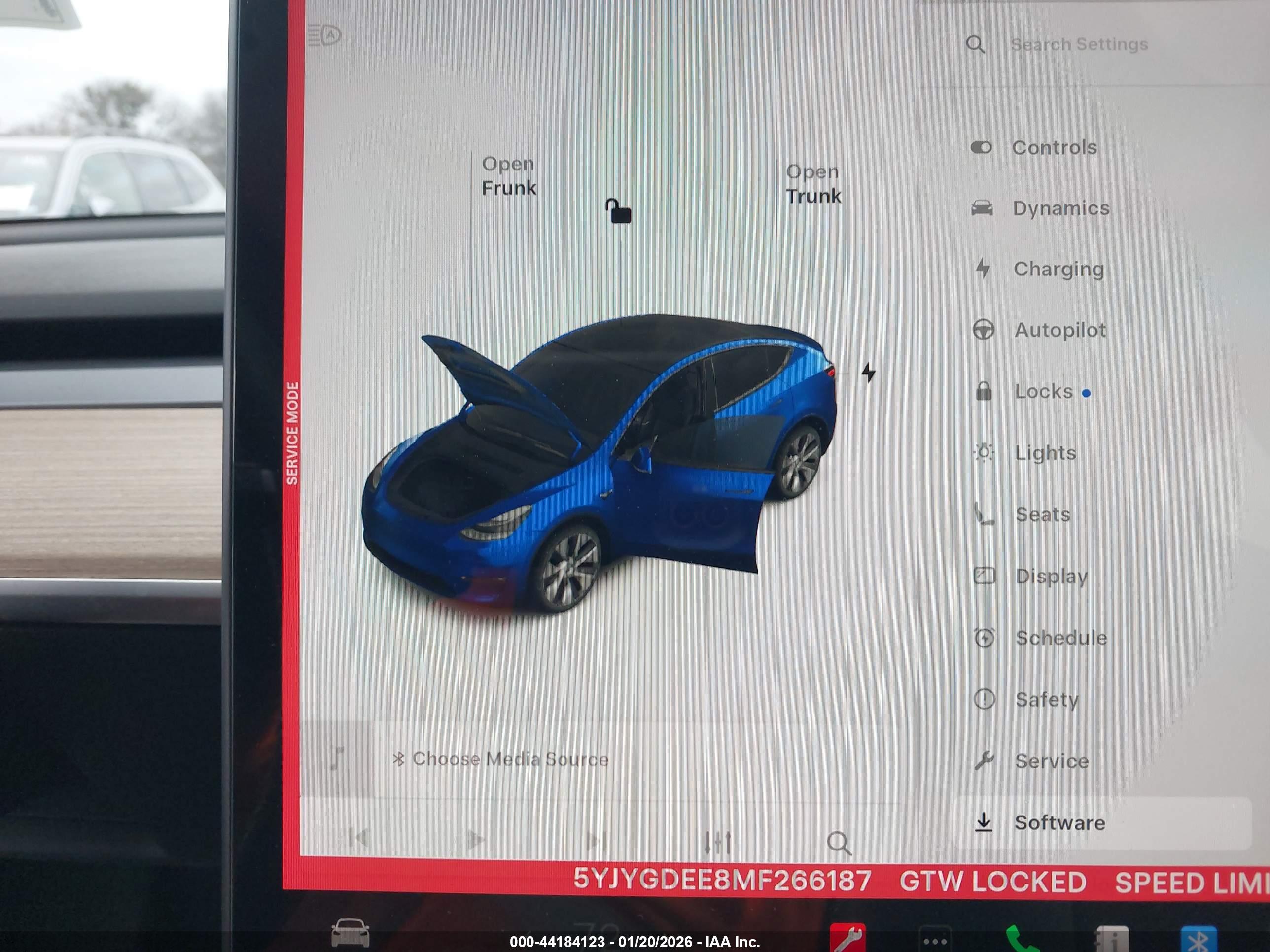 TESLA MODEL image 7
