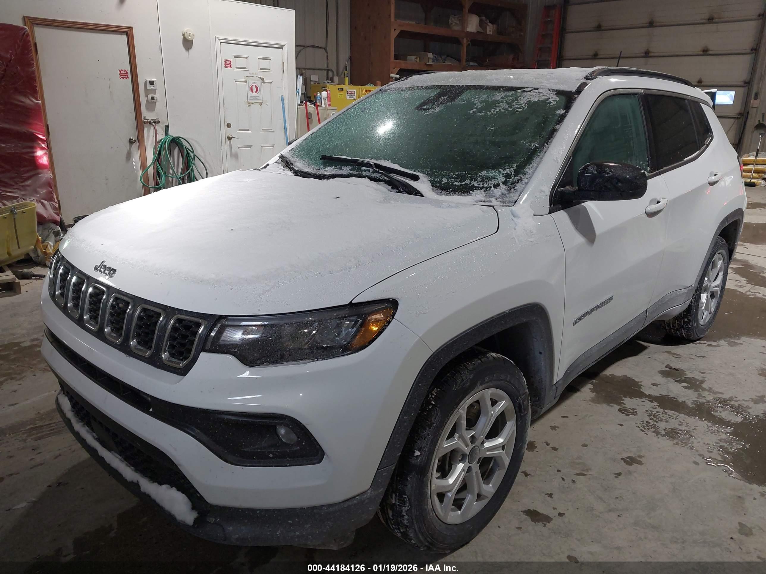 JEEP COMPASS image 2