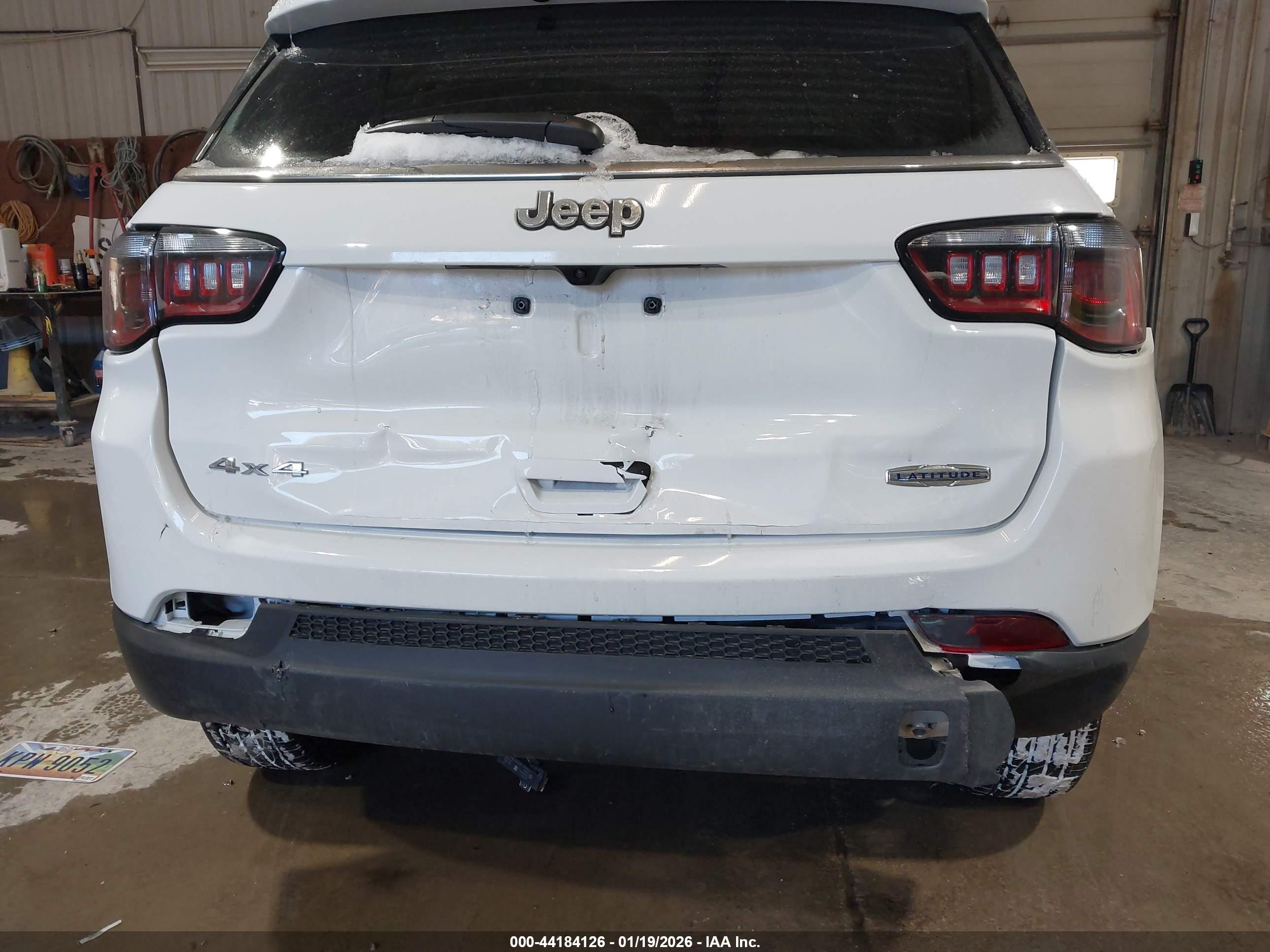 JEEP COMPASS image 6